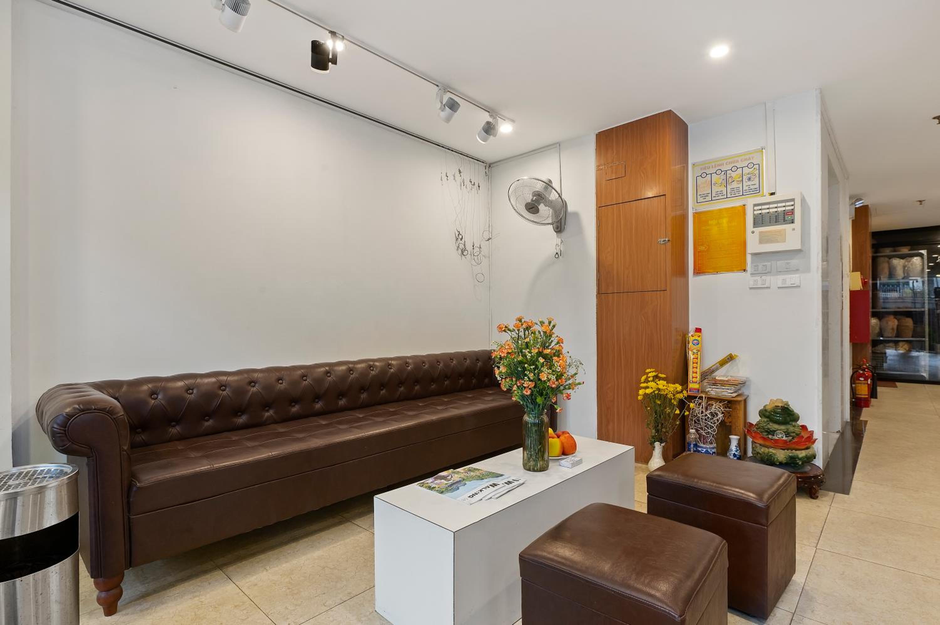 22Housing luxury Hotel & Residence 39 Linh Lang