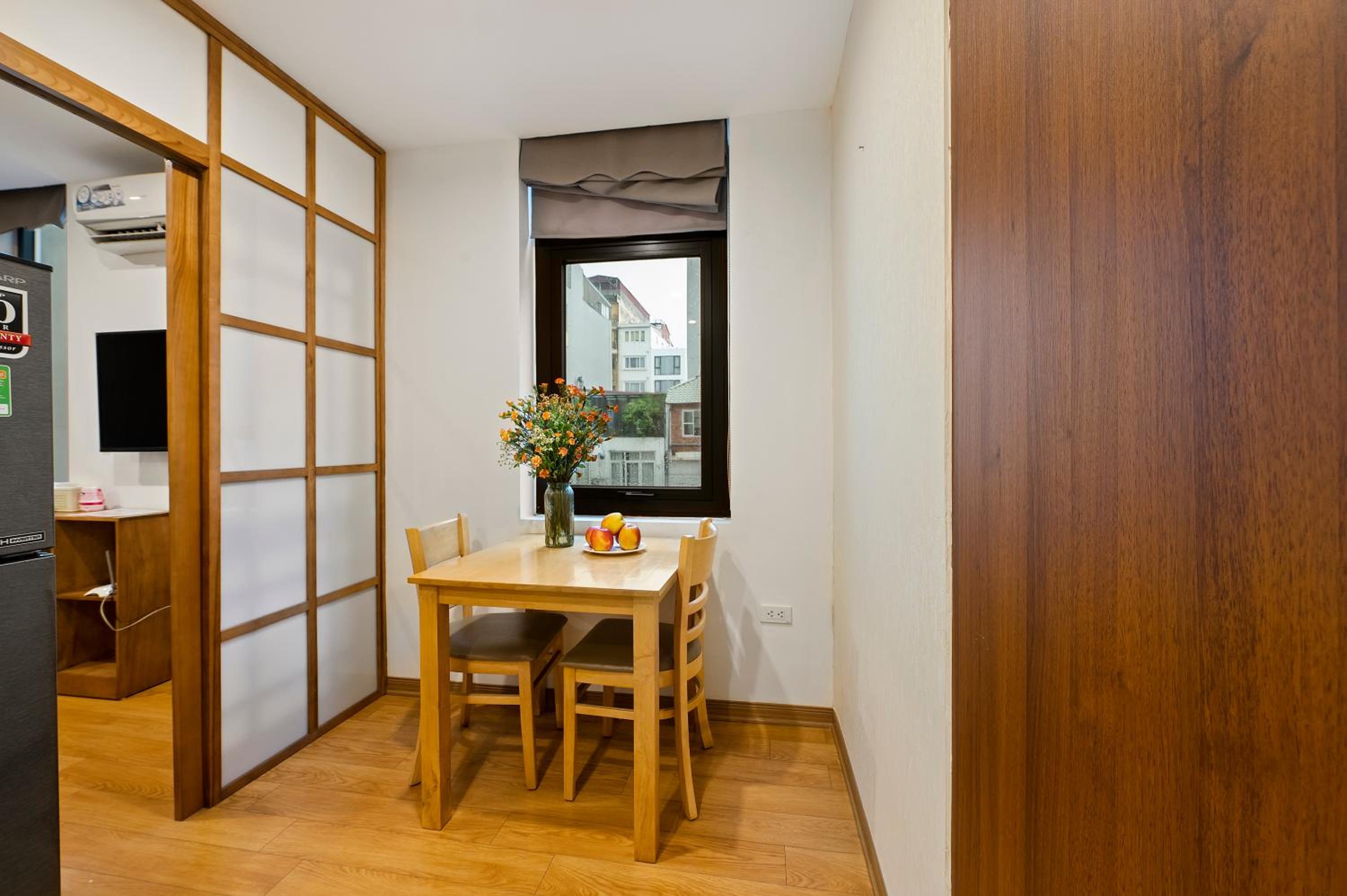 22Housing luxury Hotel & Residence 39 Linh Lang