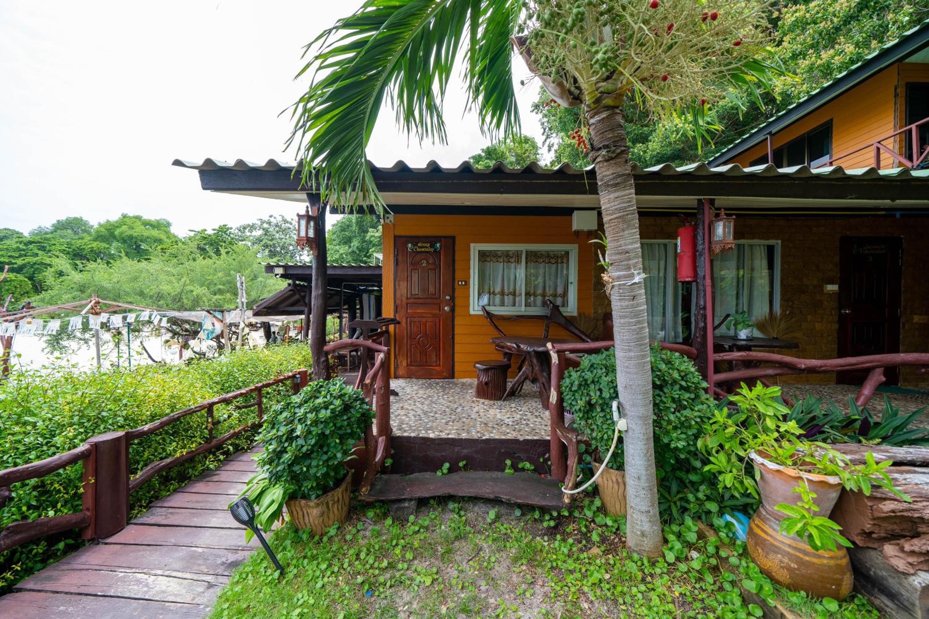 Tongta Phaview Resort