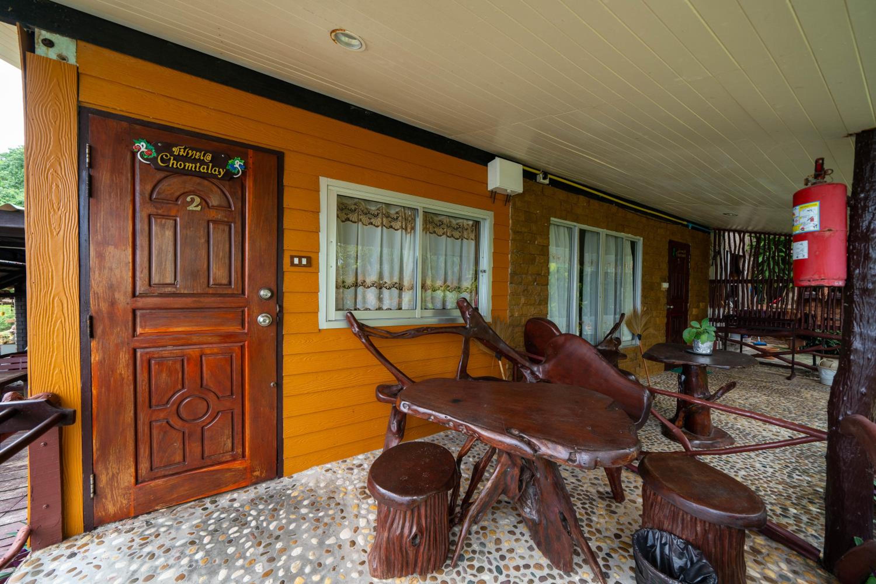 Tongta Phaview Resort