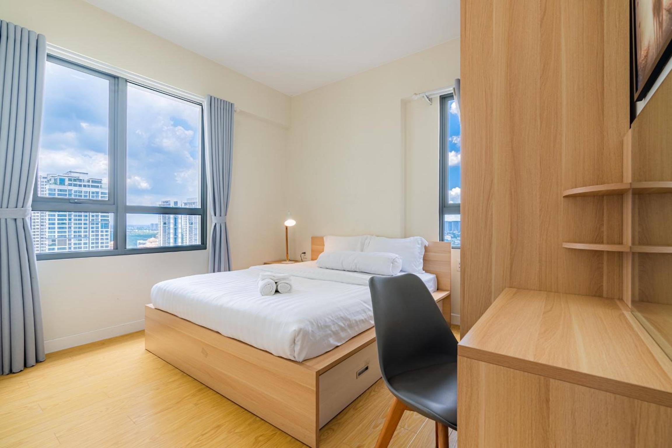 ambiHOME 2BR 2WC in Masteri Thao Dien District 2