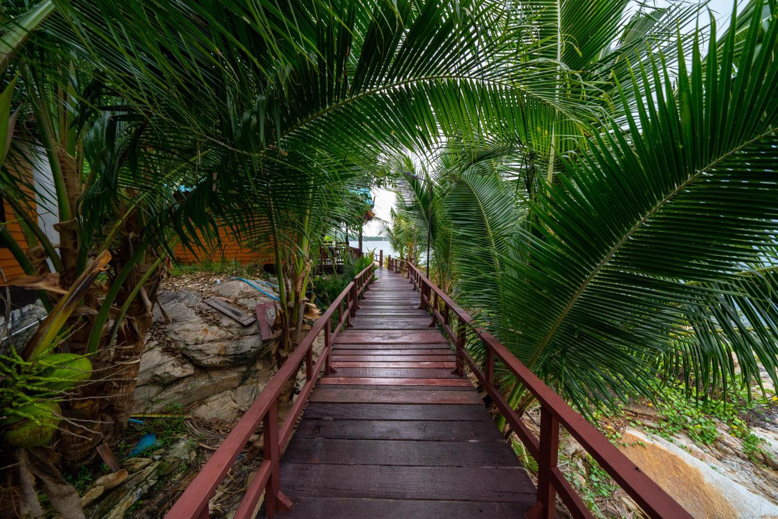 Tongta Phaview Resort