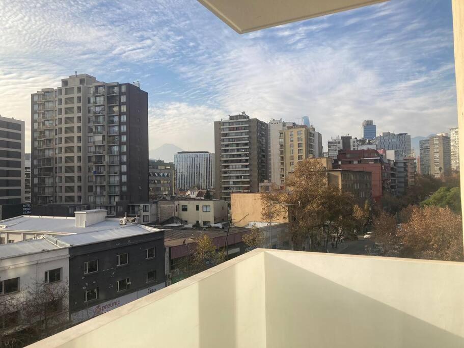 Depto 70m2 Providencia, Metro Manuel Montt