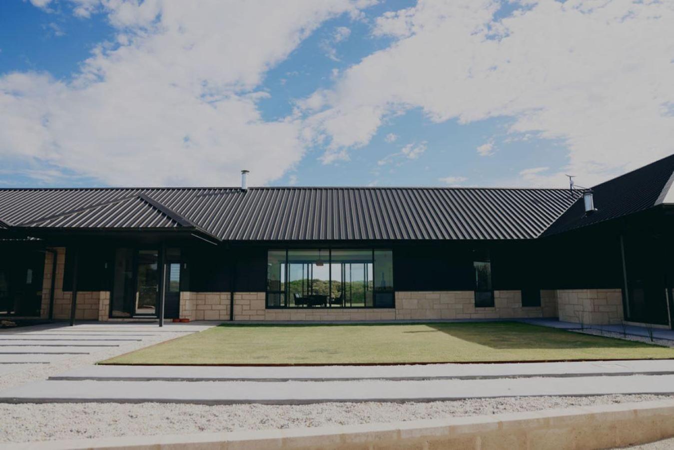Stony Rise Lodge