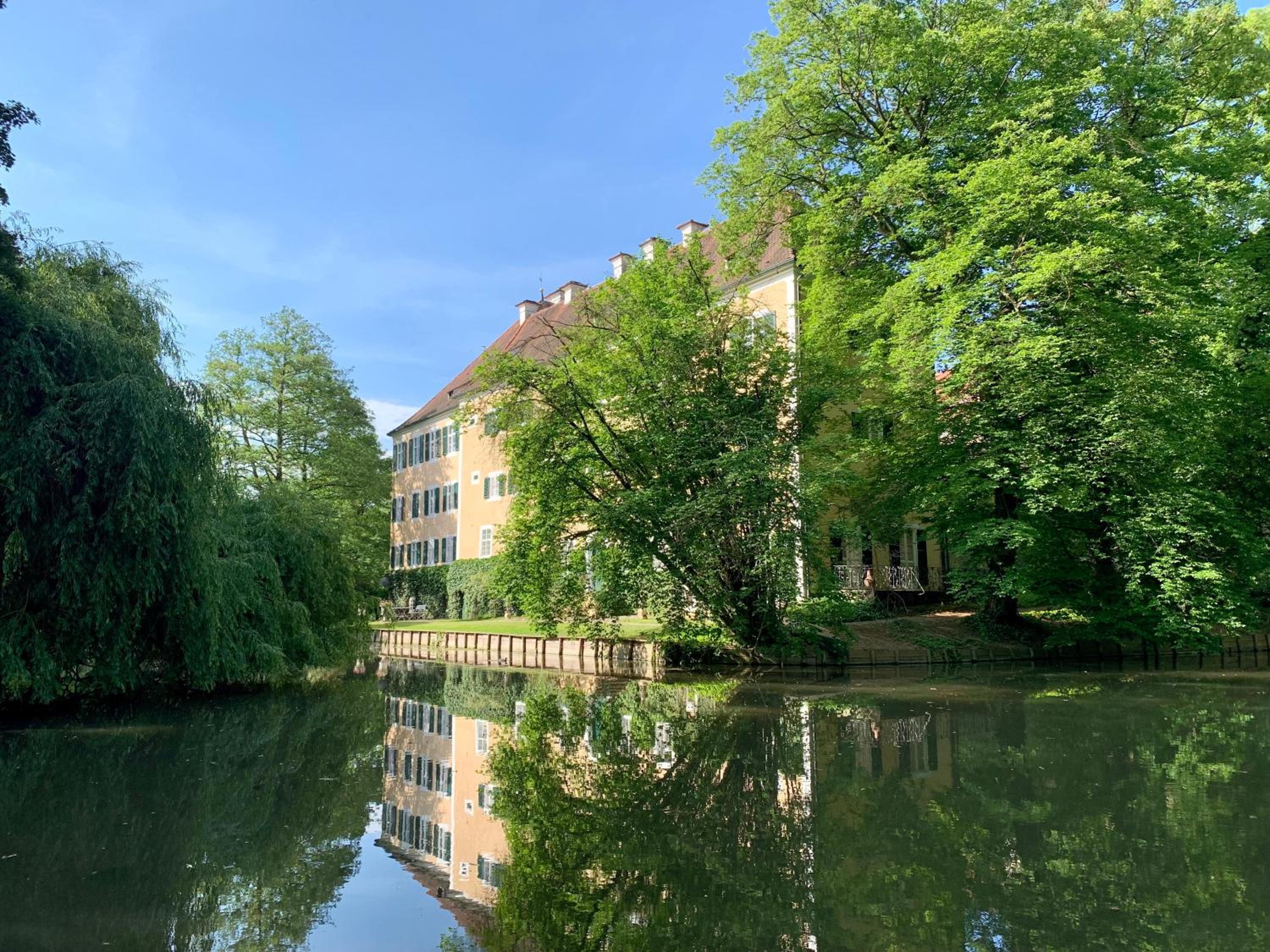 Wohnen im Wasserschloss Sandizell