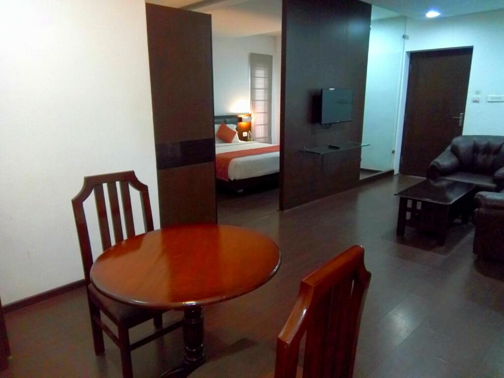 hotel room