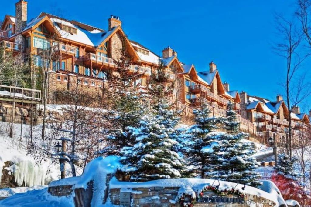 Luxurious Altitude Ski-in/Ski-out