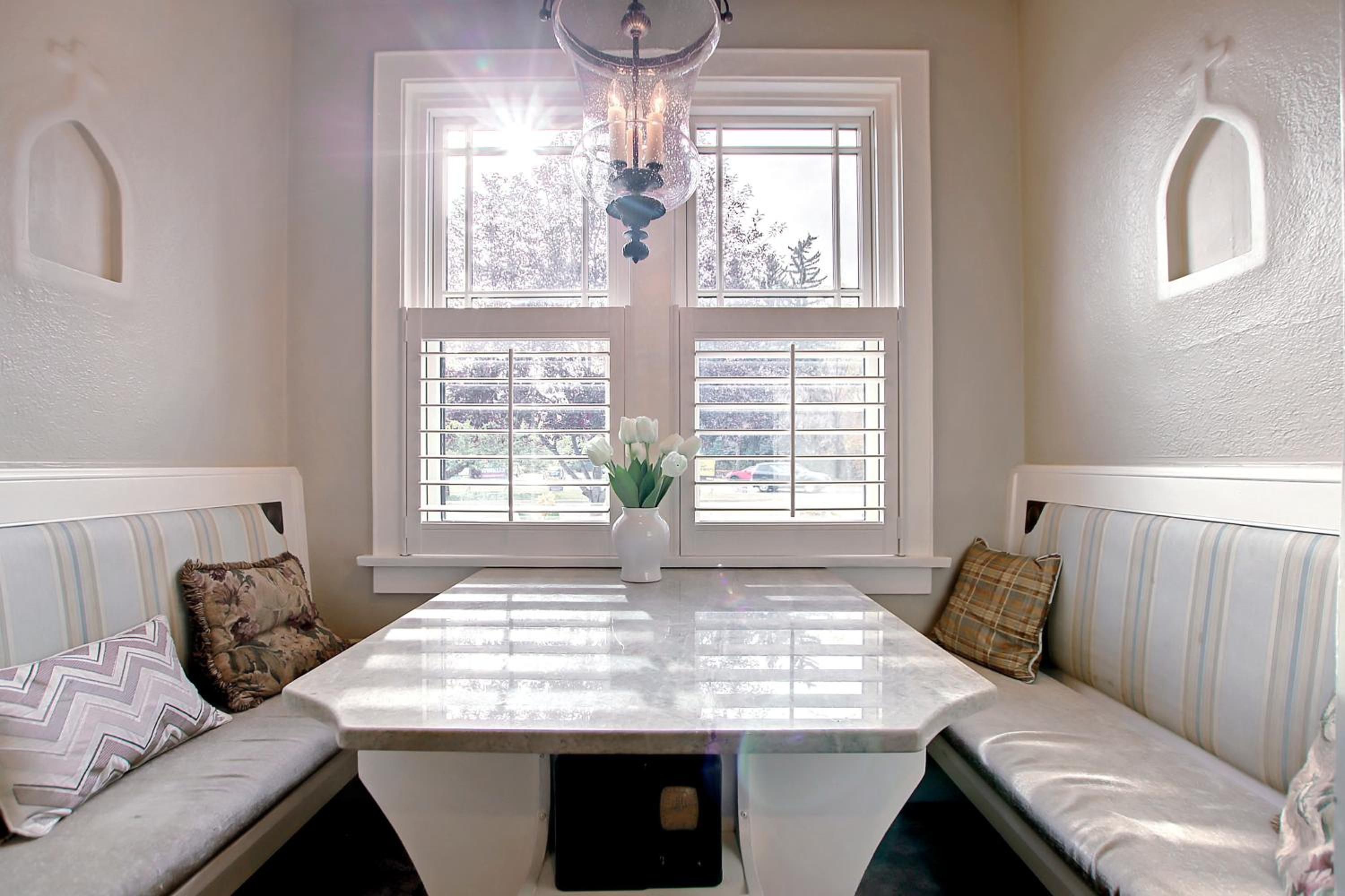 Stunning Historical Landmark in Elbow Park