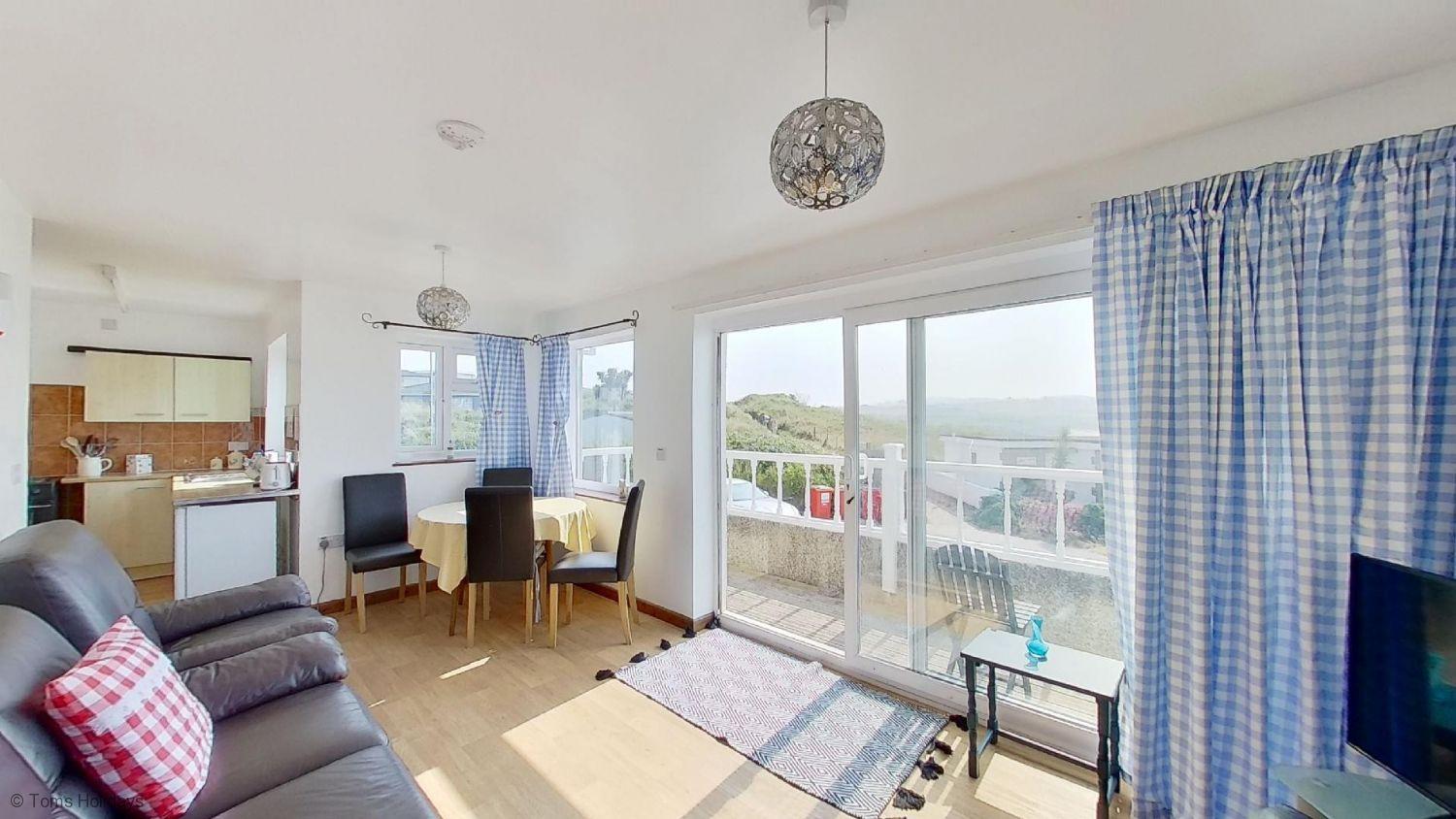 B30 Sunset, Riviere Towans view 5