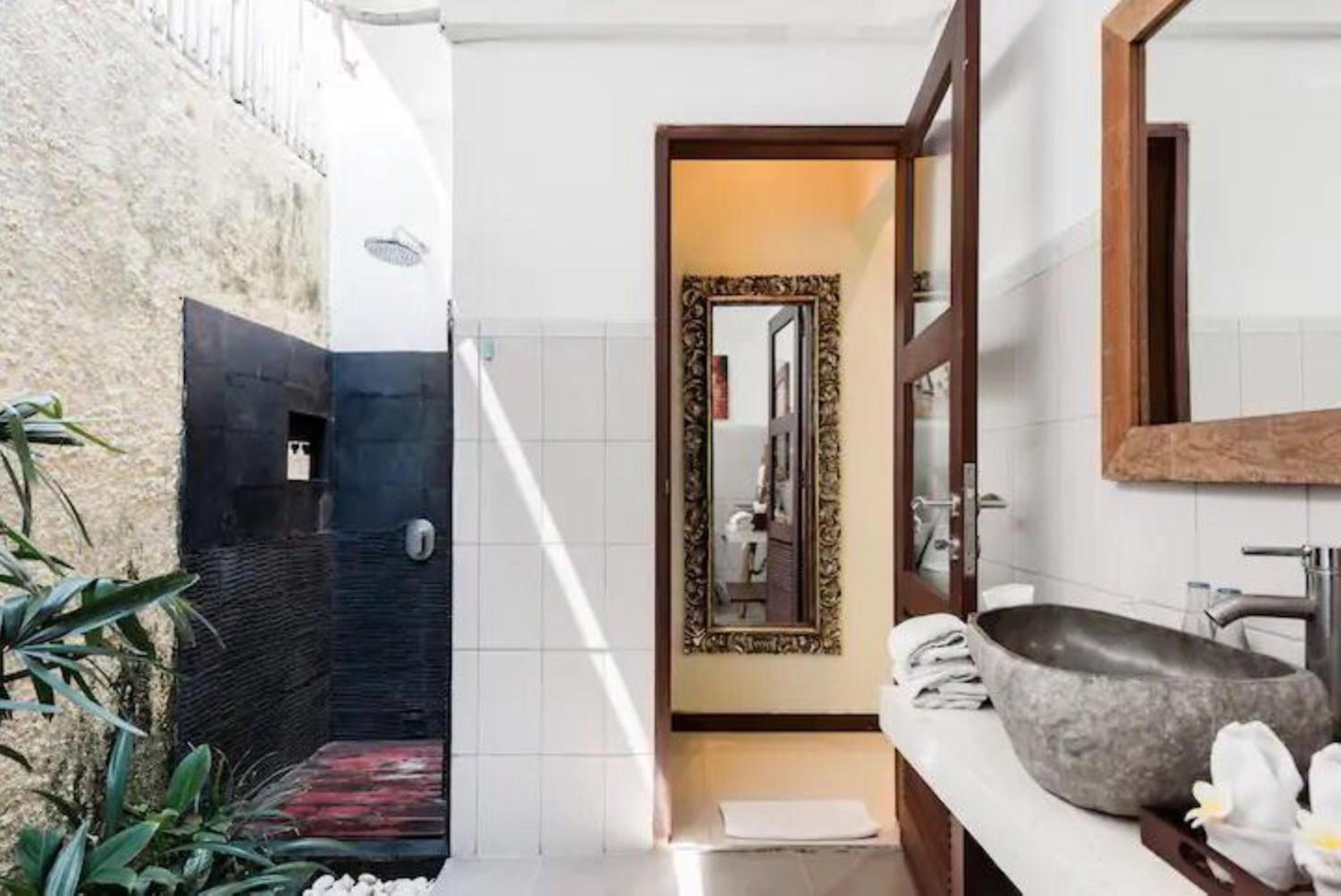 Villa Vidya Managed by Manara view 4
