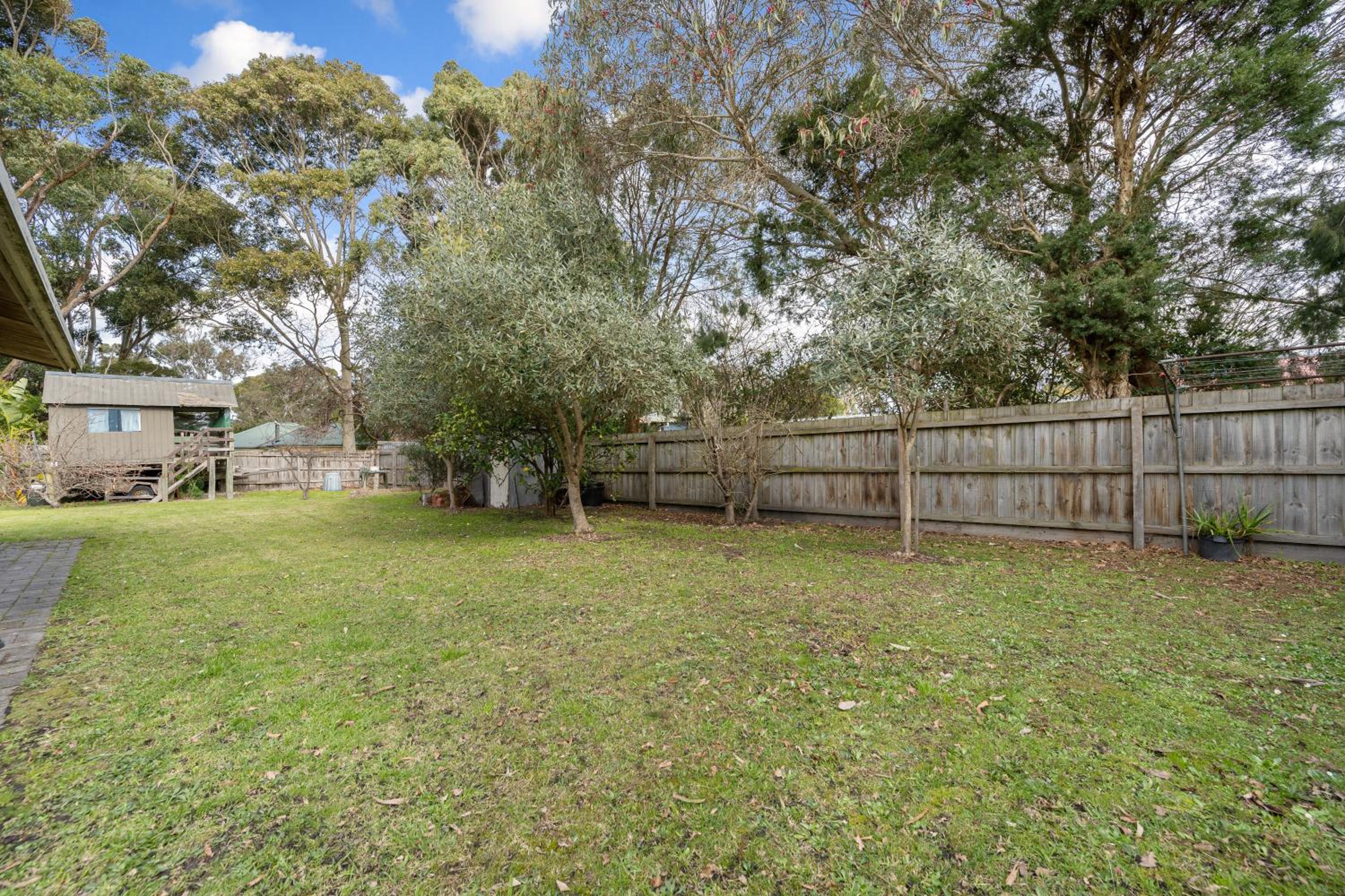 INVERLOCH Beach House