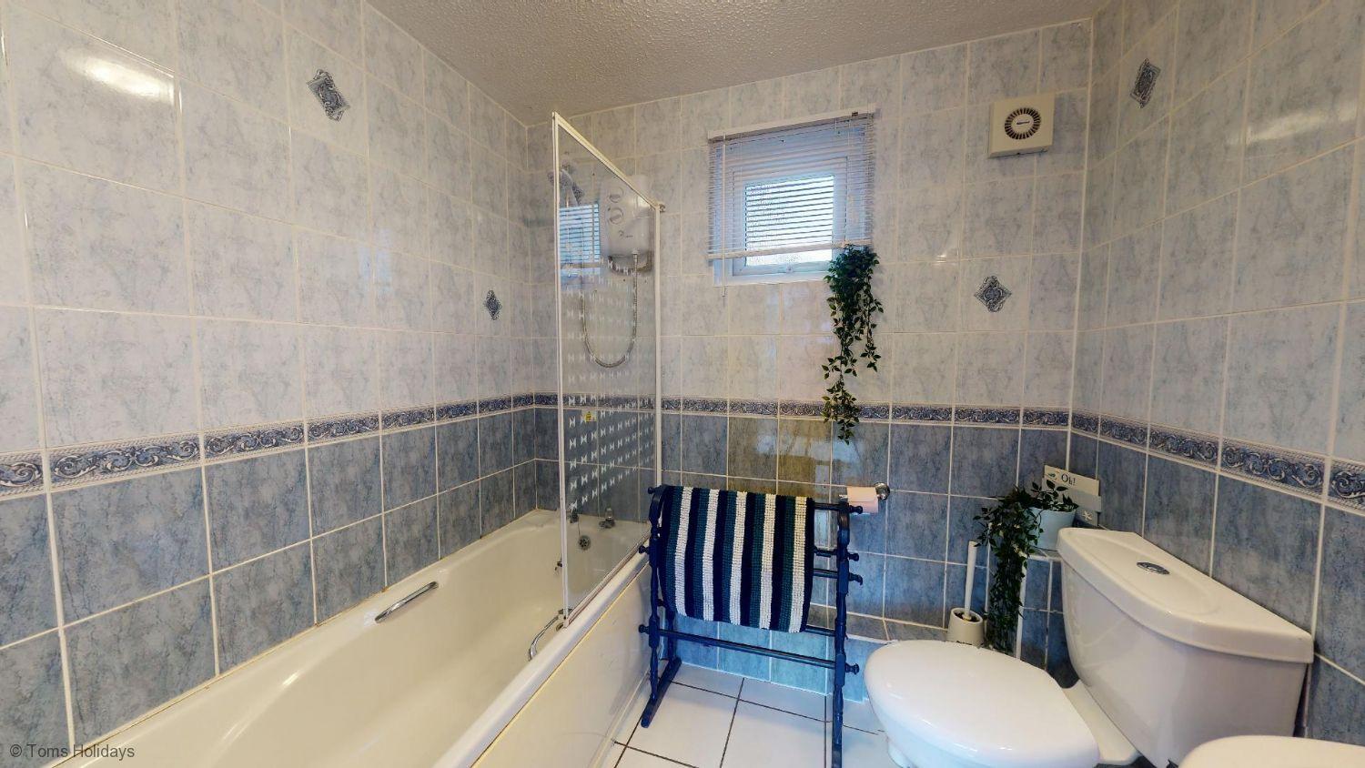 10 Strawberry Hill, Tolroy Manor view 3