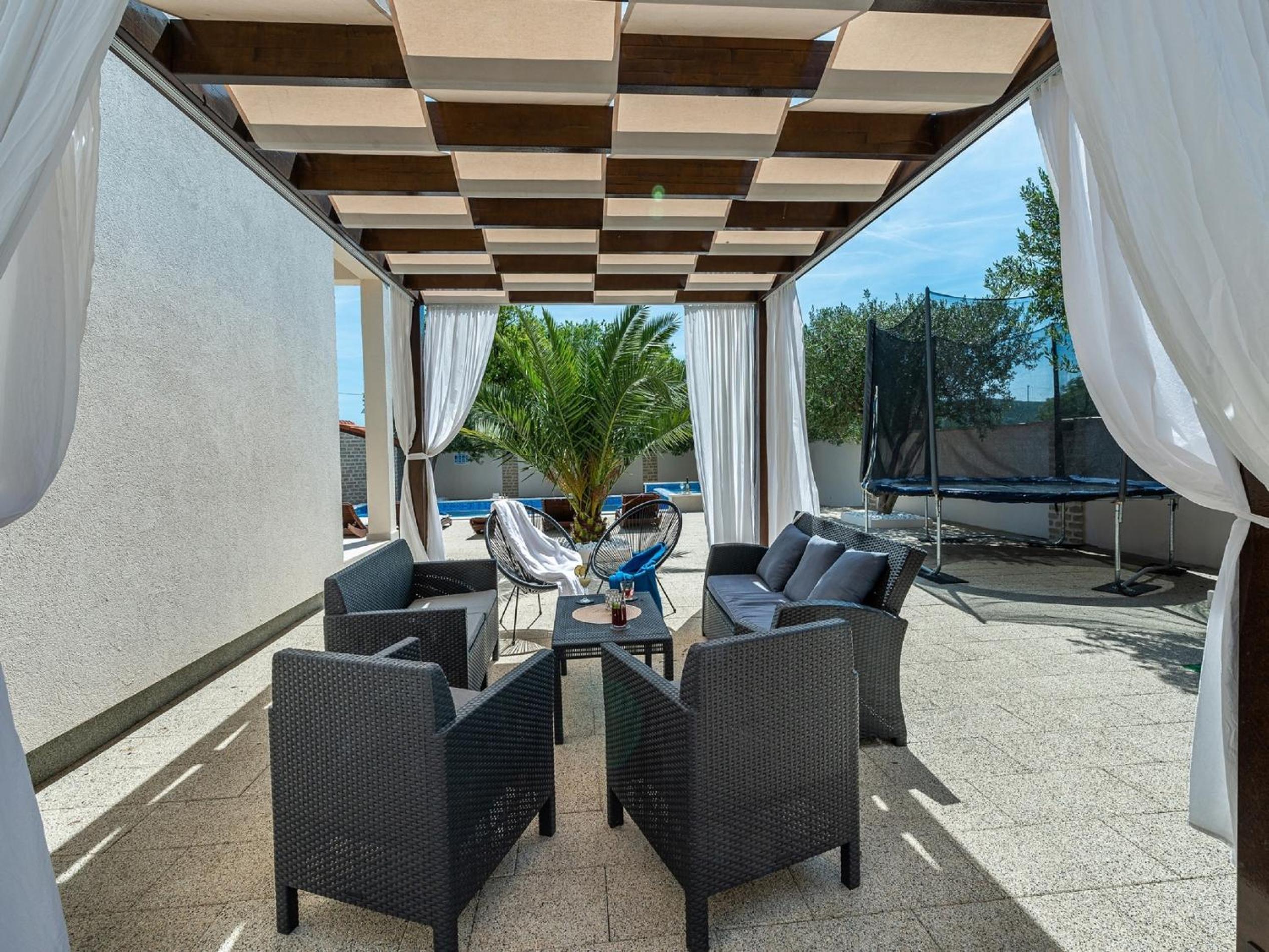 Vila Ines near nature park Vrana view 5