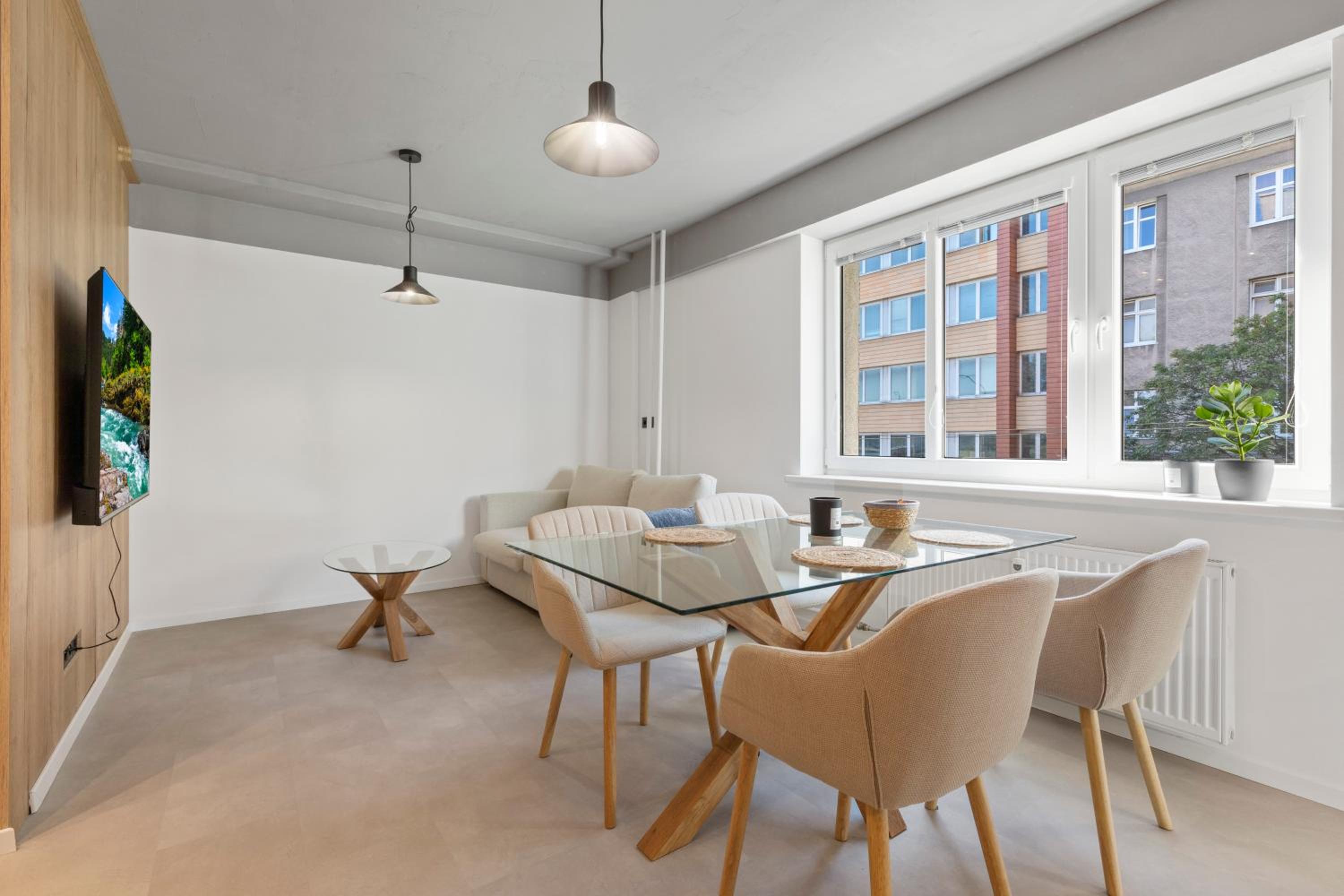 Sofia Apartment - With parking view 4