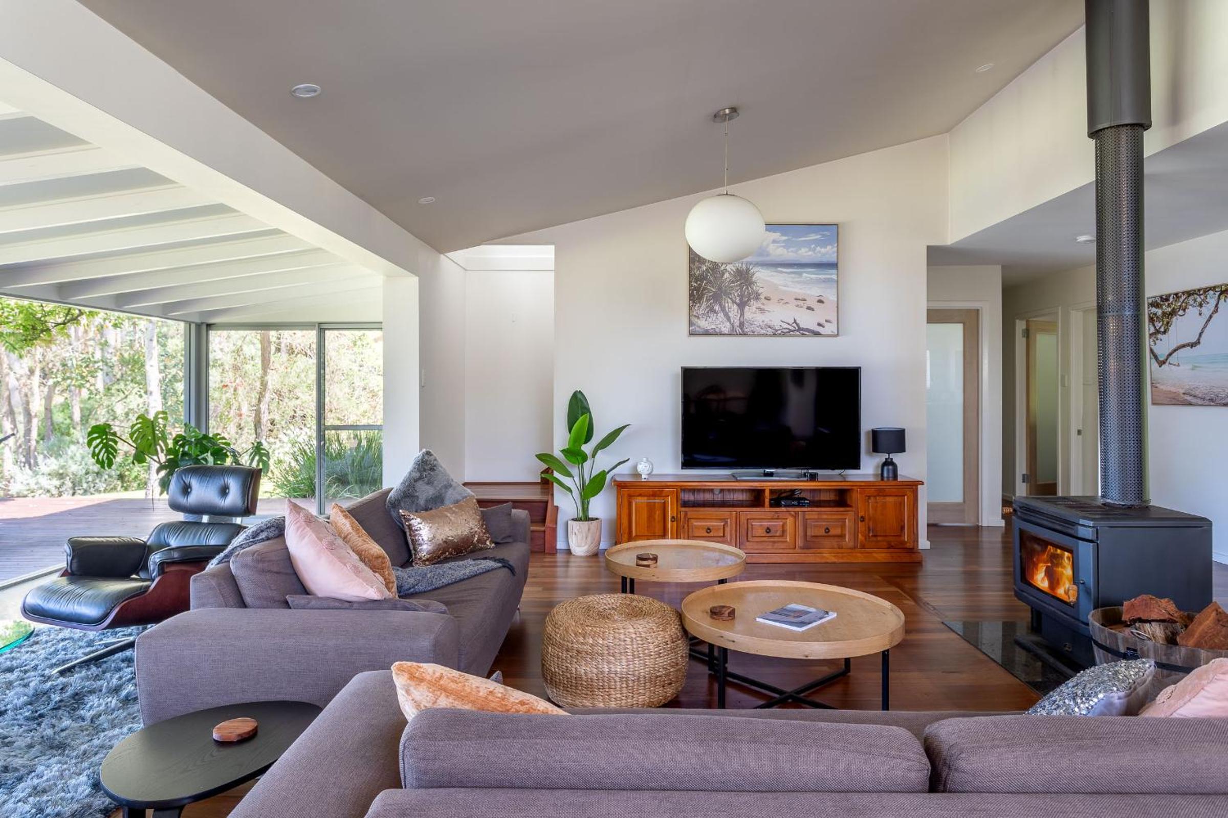 Emerald Cove I Private Properties