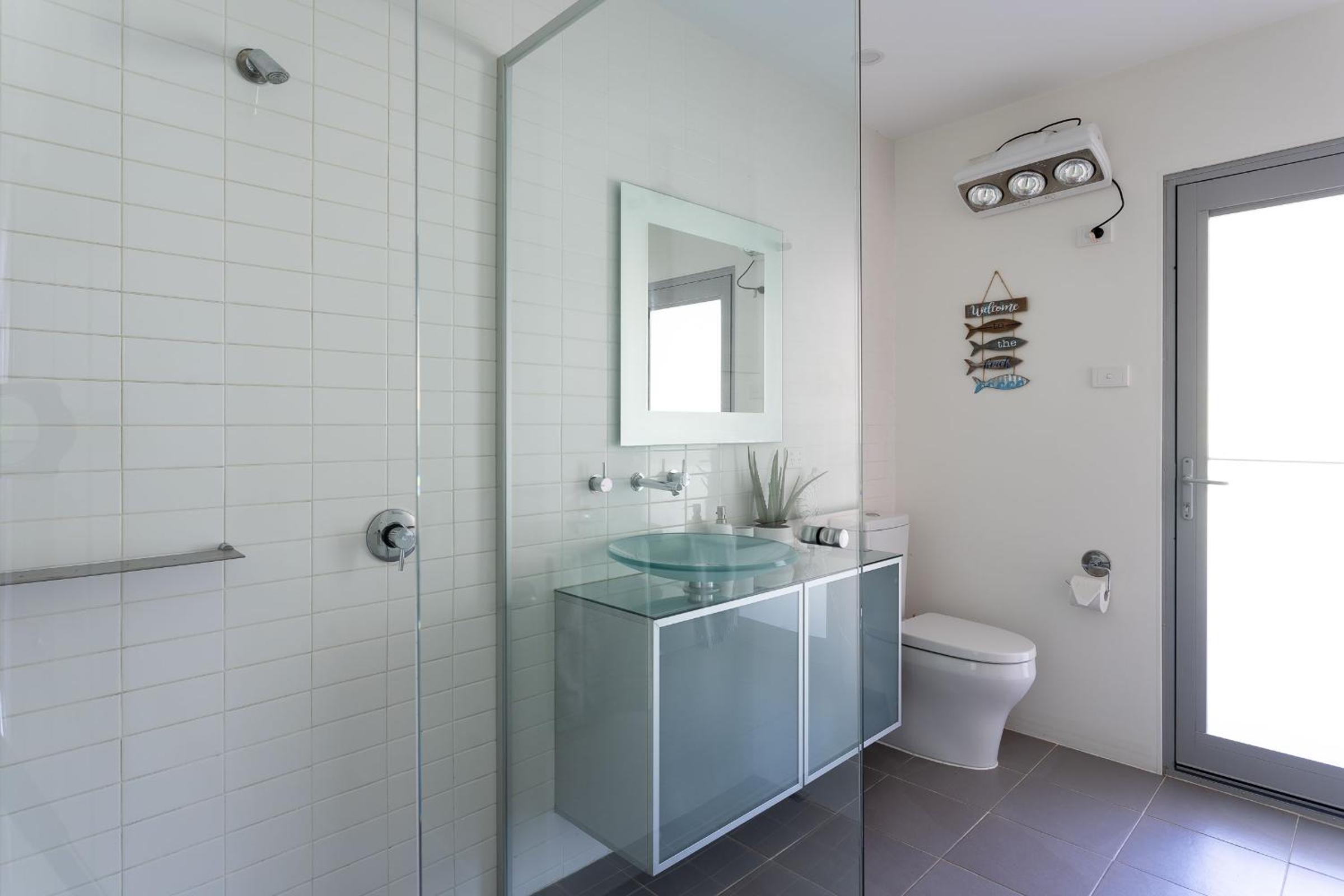 Emerald Cove I Private Properties