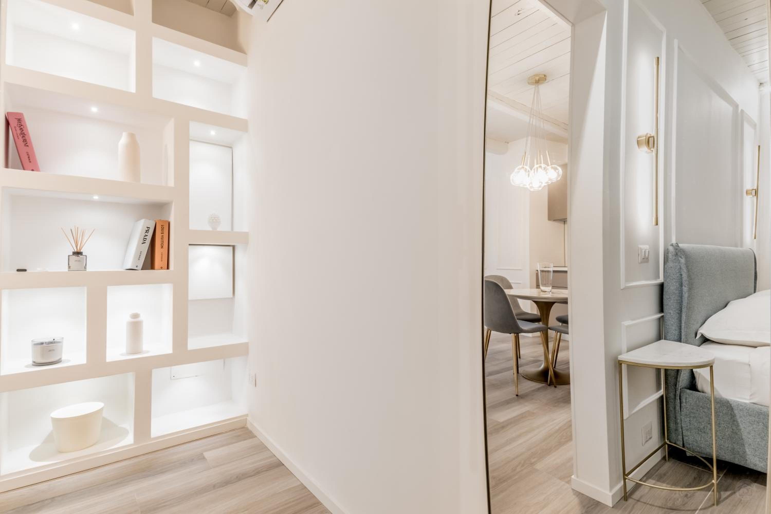 BBHOME Design suite Apartment over Trastevere district