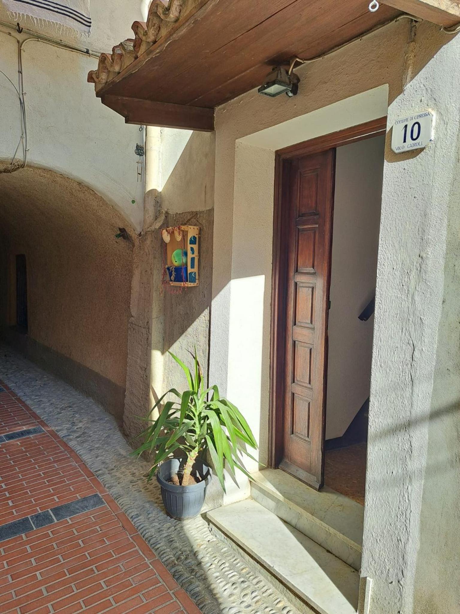 Photo 29