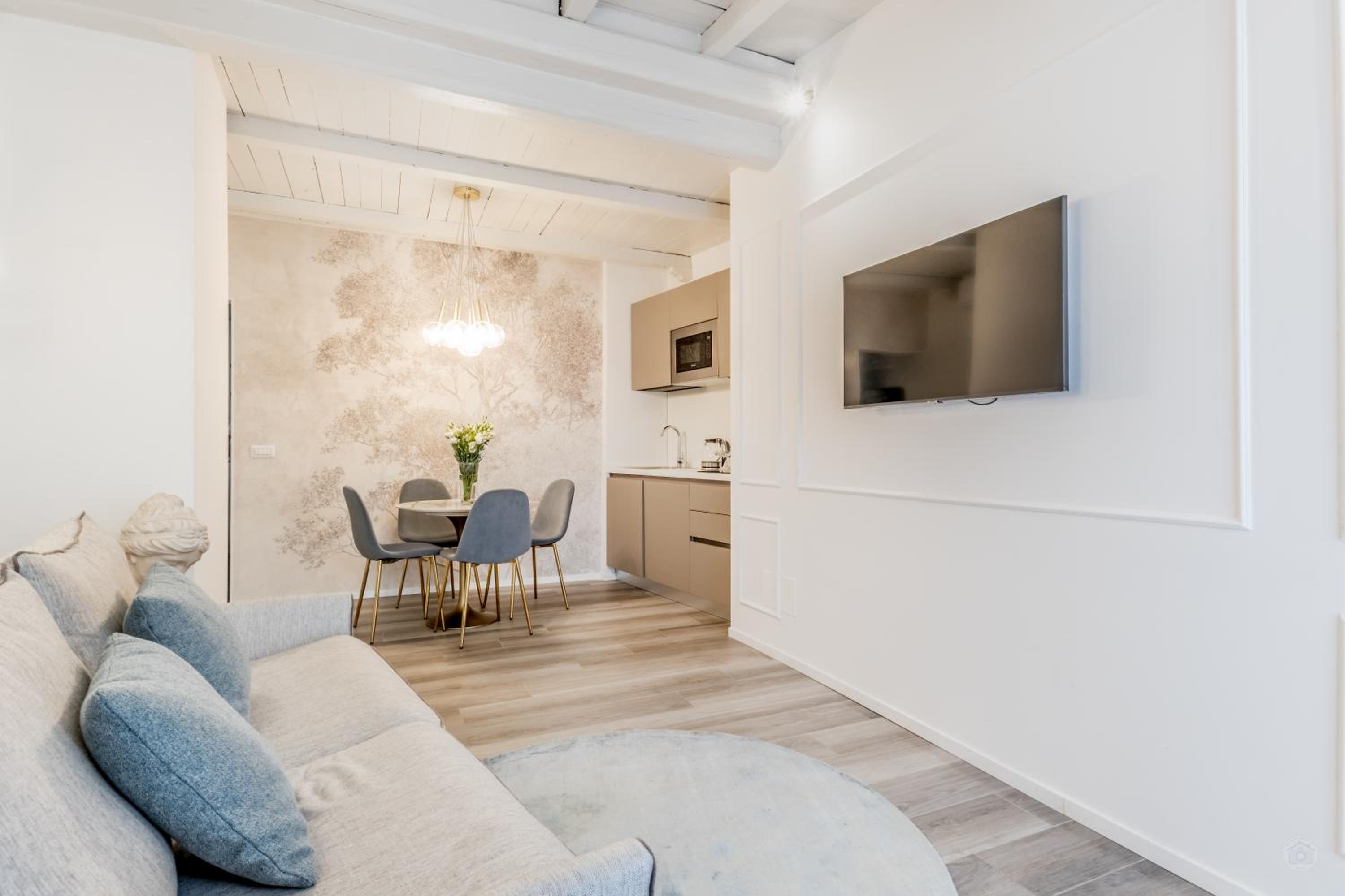 BBHOME Design suite Apartment over Trastevere district