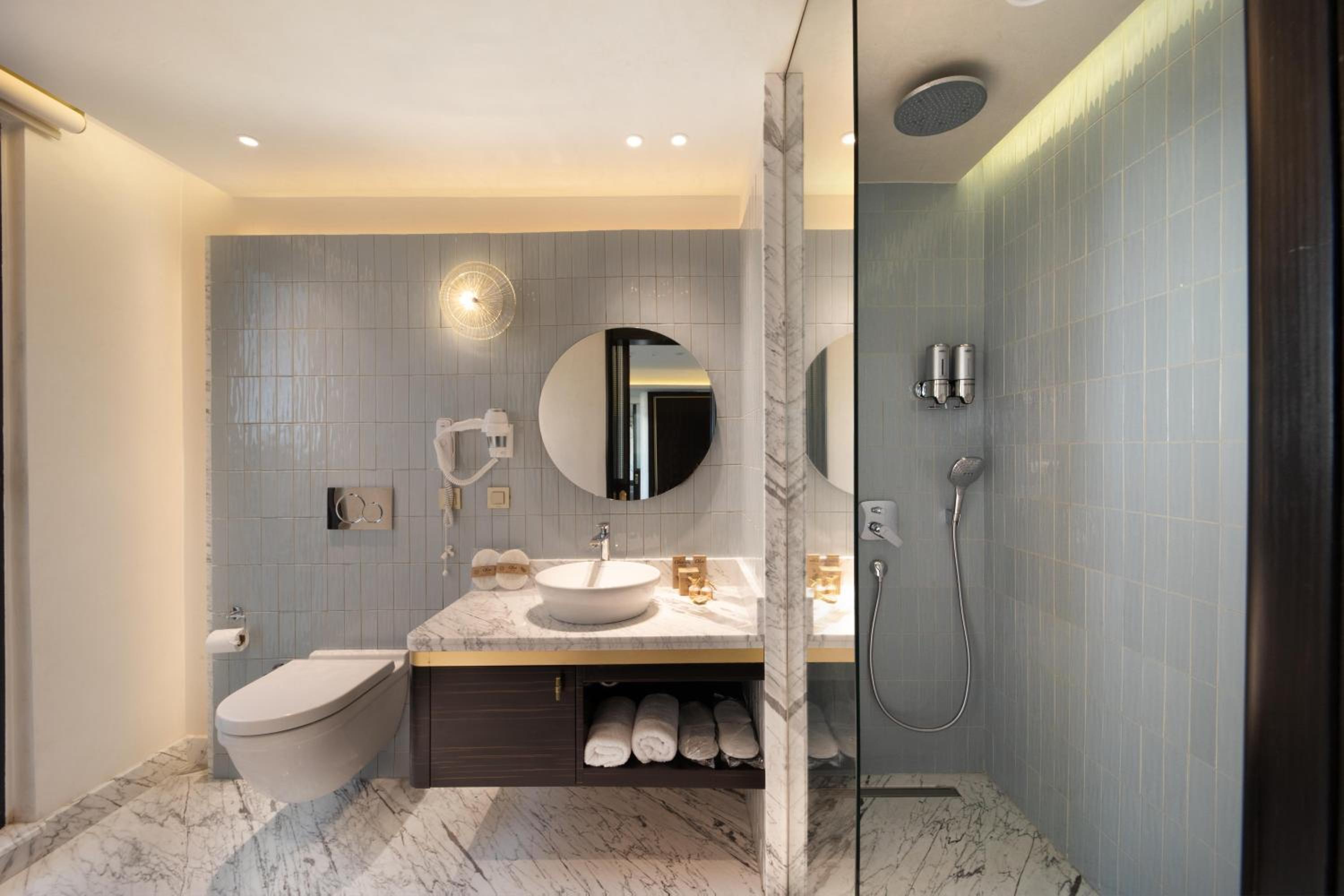 Bentley Hotel Bosphorus - Special Class - Image 57