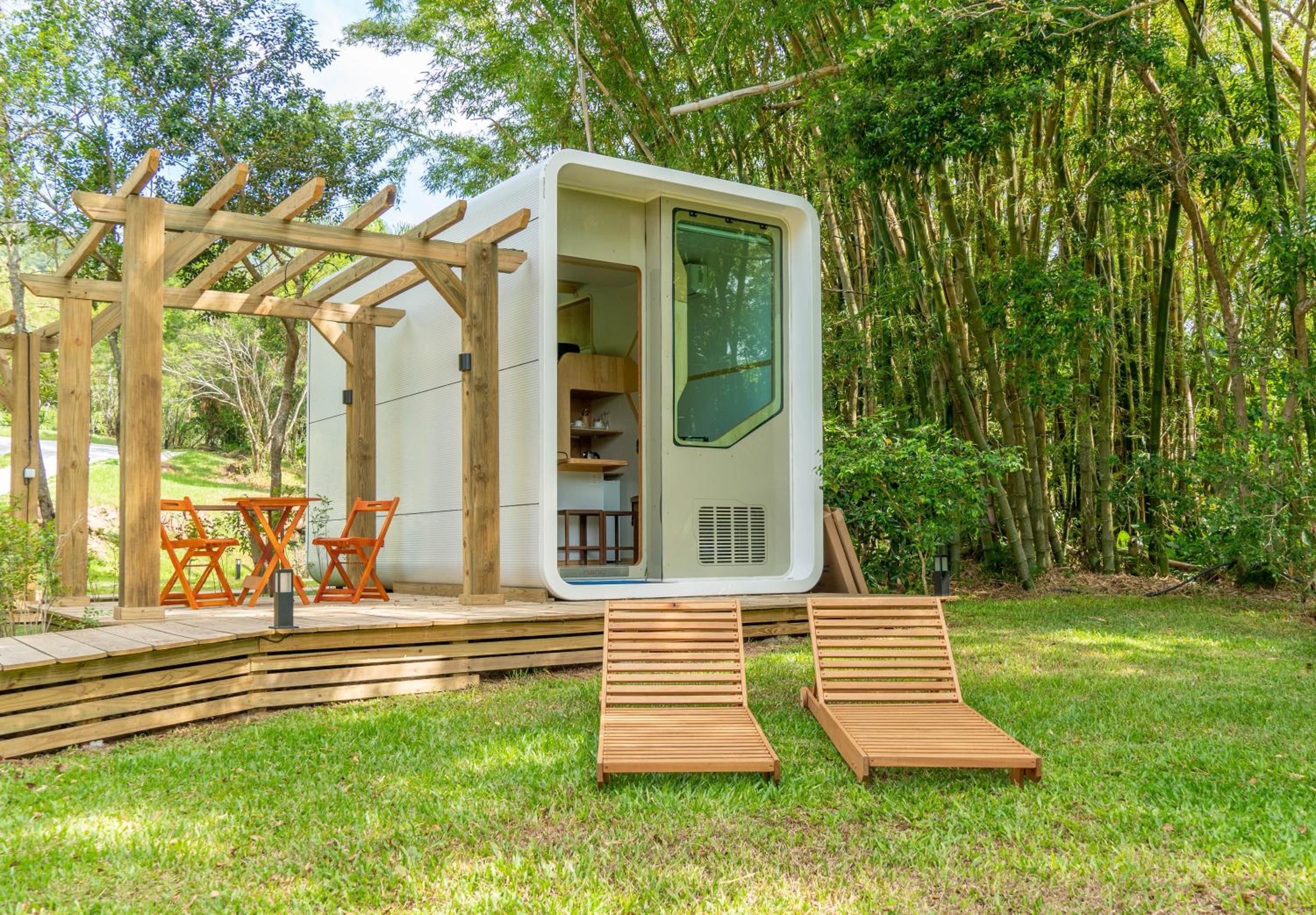 Nômades Riverside - Adventure Hostels & Coworking view 4