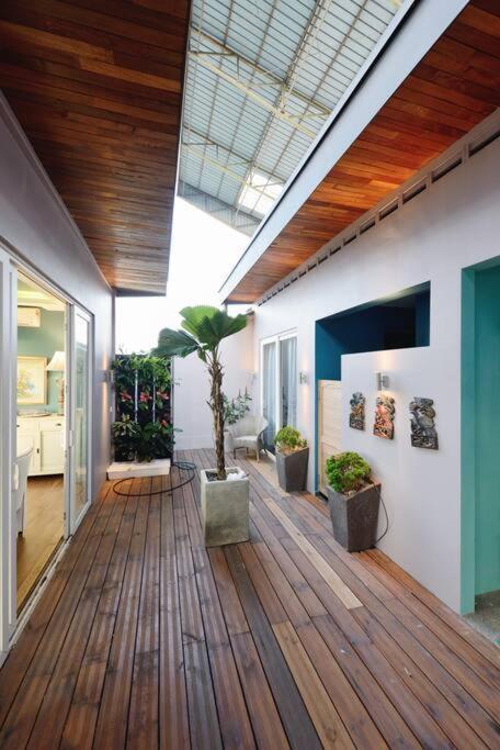 Penthouse with Roof Top Garden