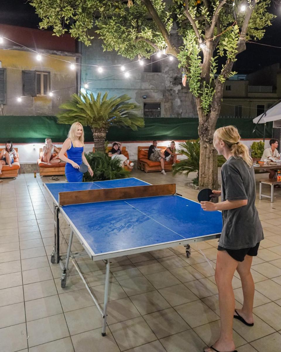 Naples Experience Hostel - Age Limit 18-28