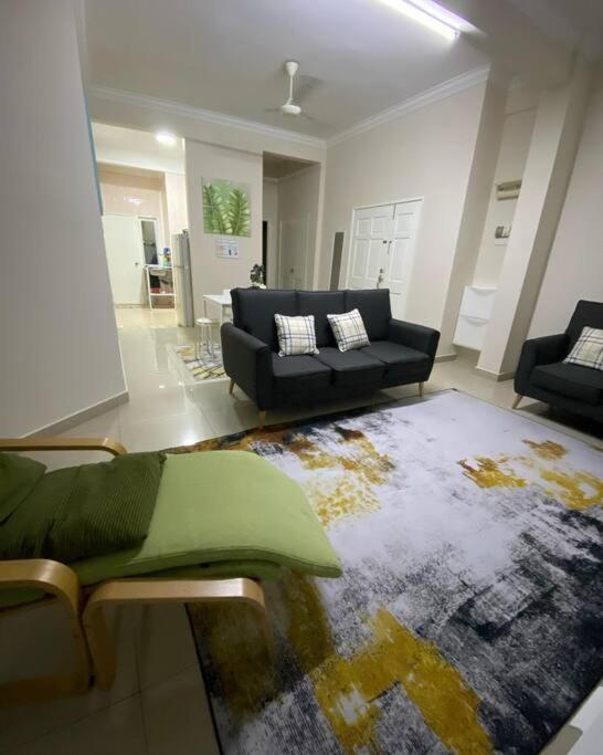 FaZie Homestay Seri Nuang photo 1
