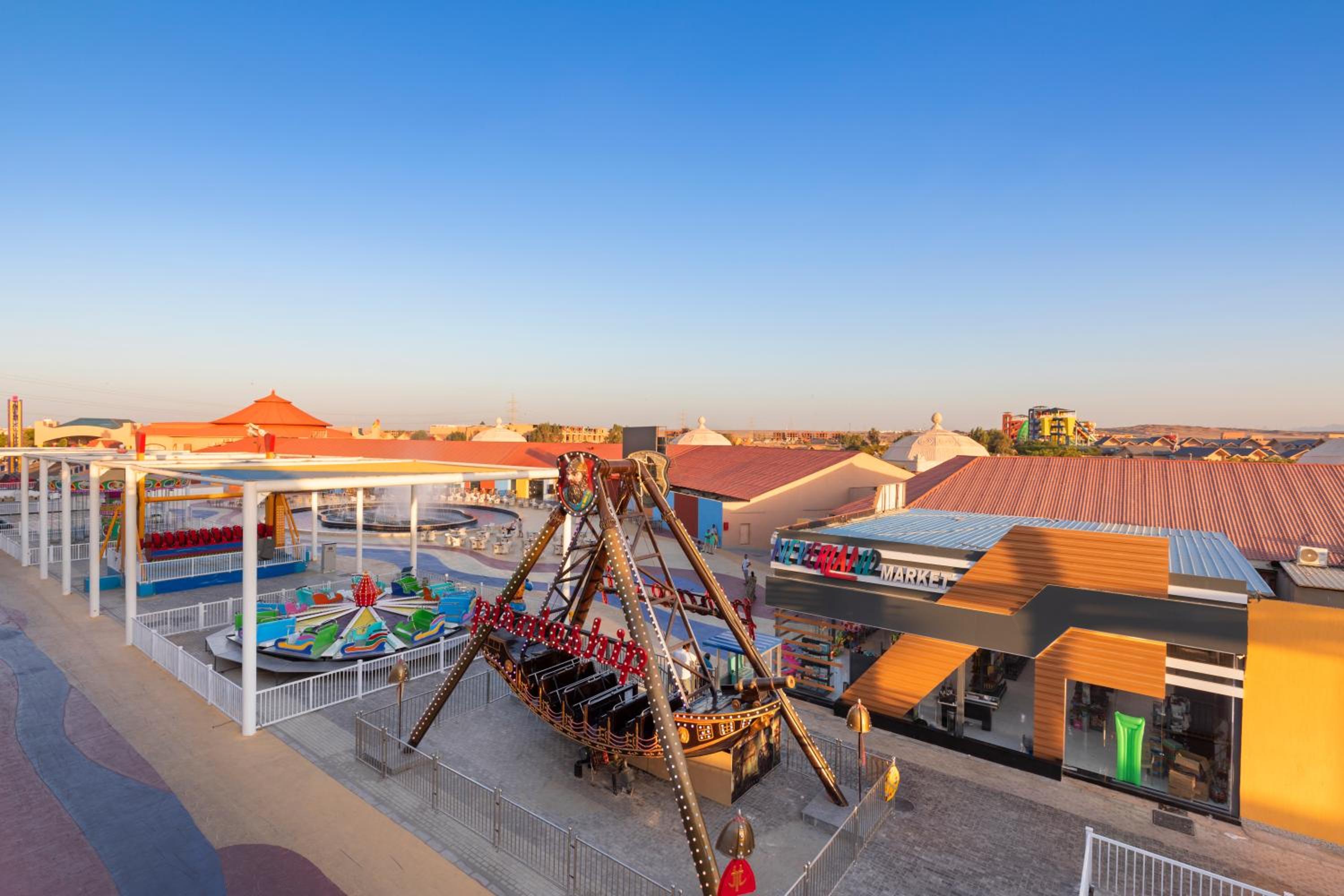 Pickalbatros Alf Leila Wa Leila Resort - Neverland Hurghada view 4