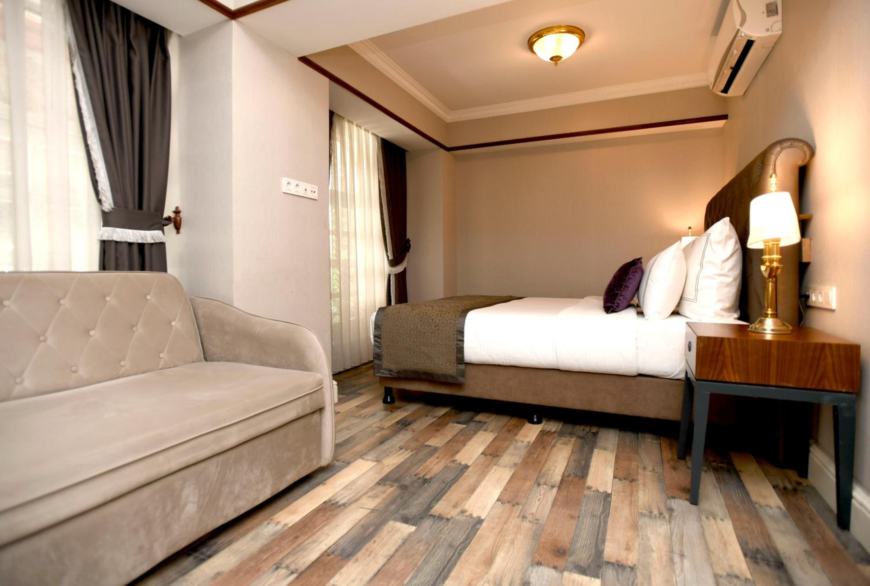 Meroddi Pera Daireleri - Image 36