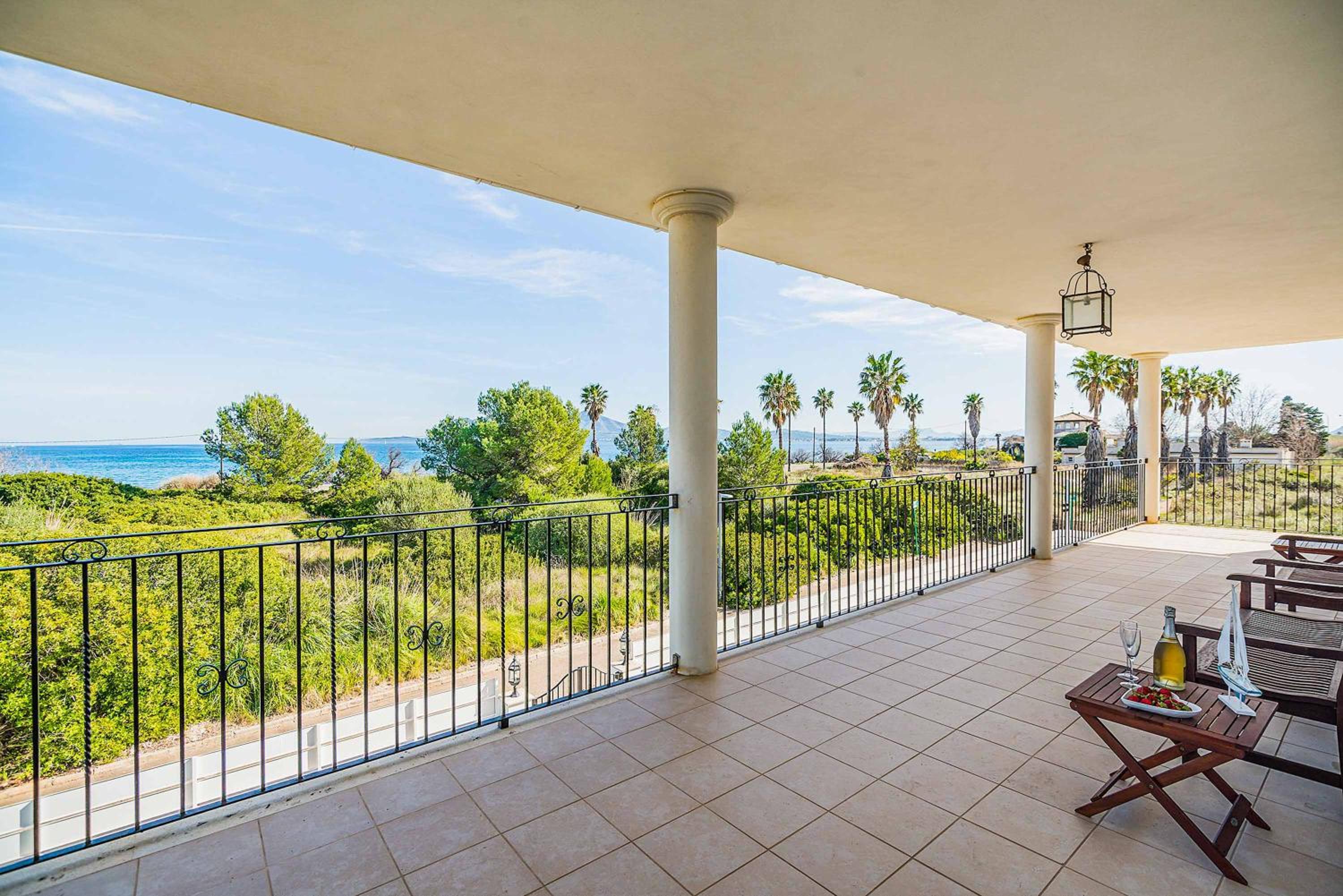 Villa Quiros II