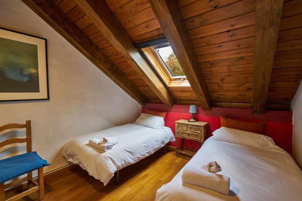 Casapirineos (Apartamentos)