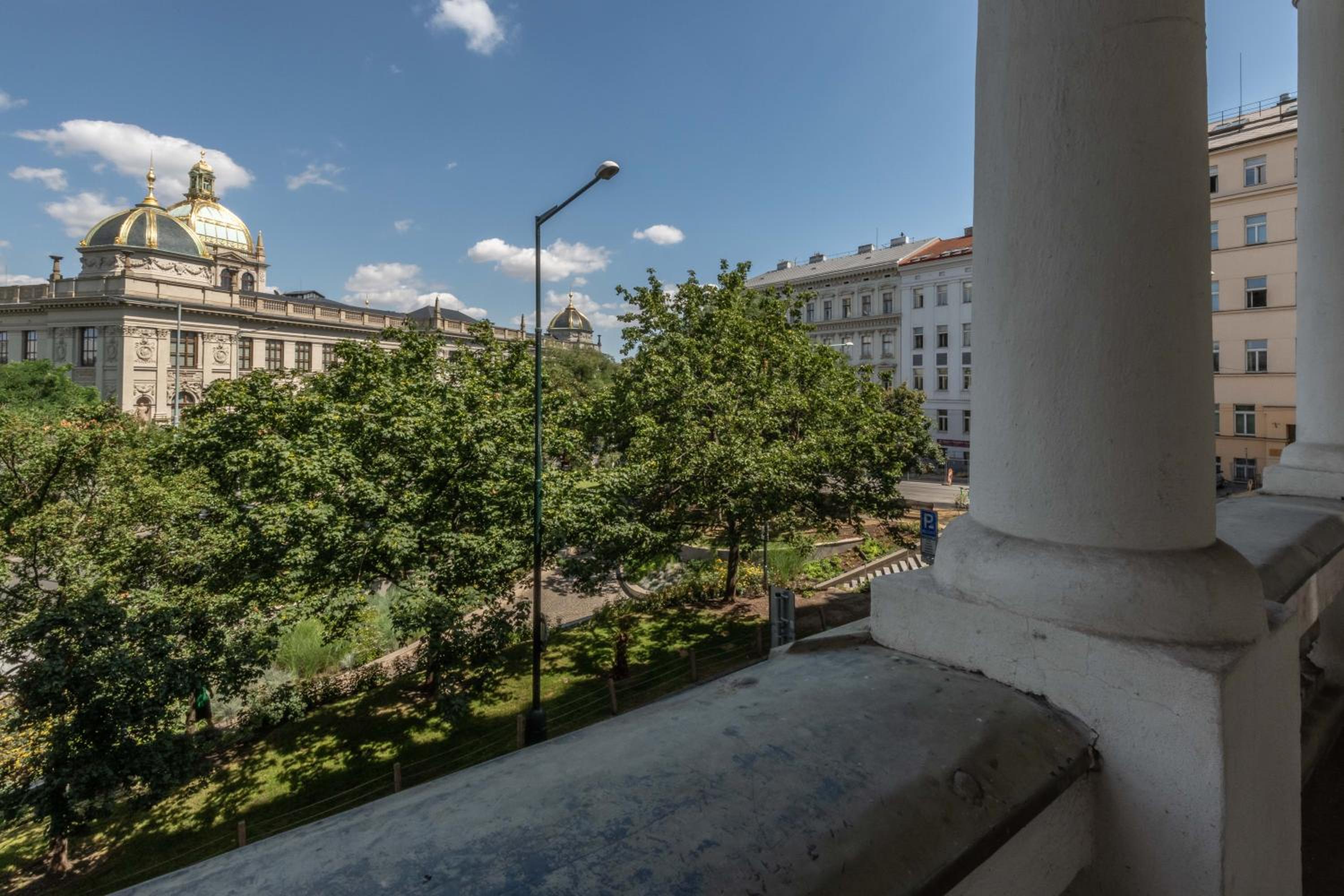 Centrally located 3BD home near National Museum