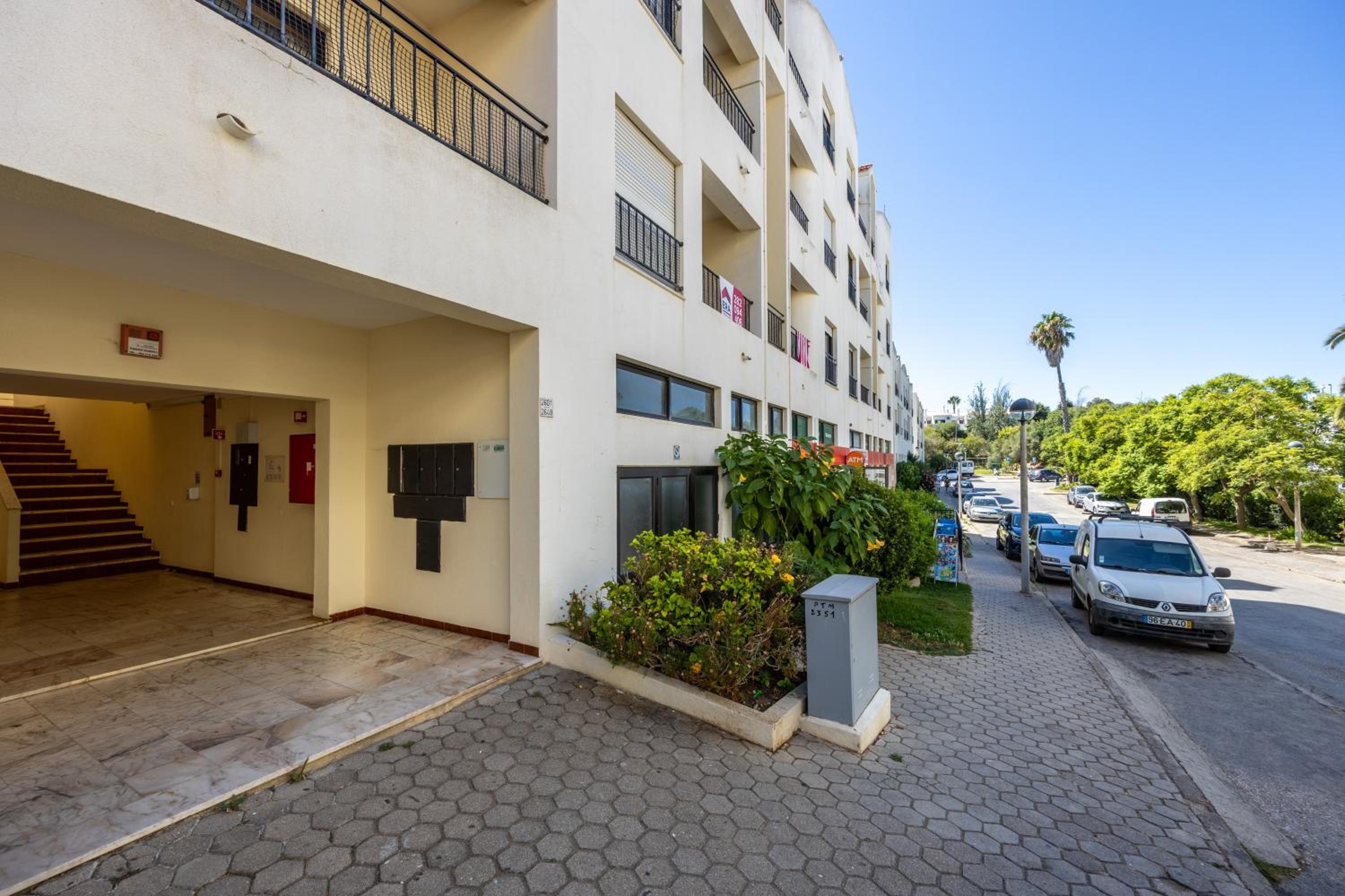 Alvor Modern Comfort