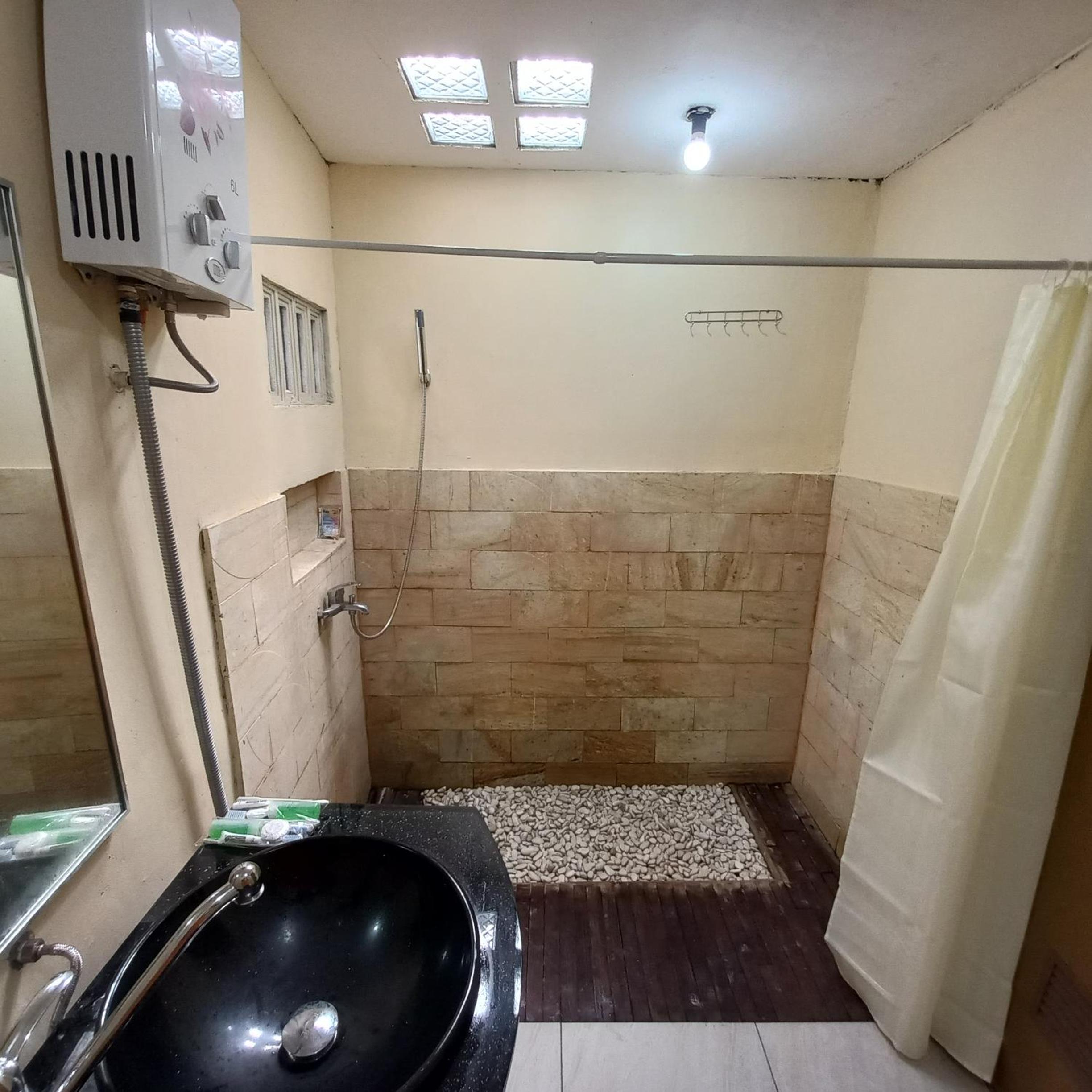 Agora Home