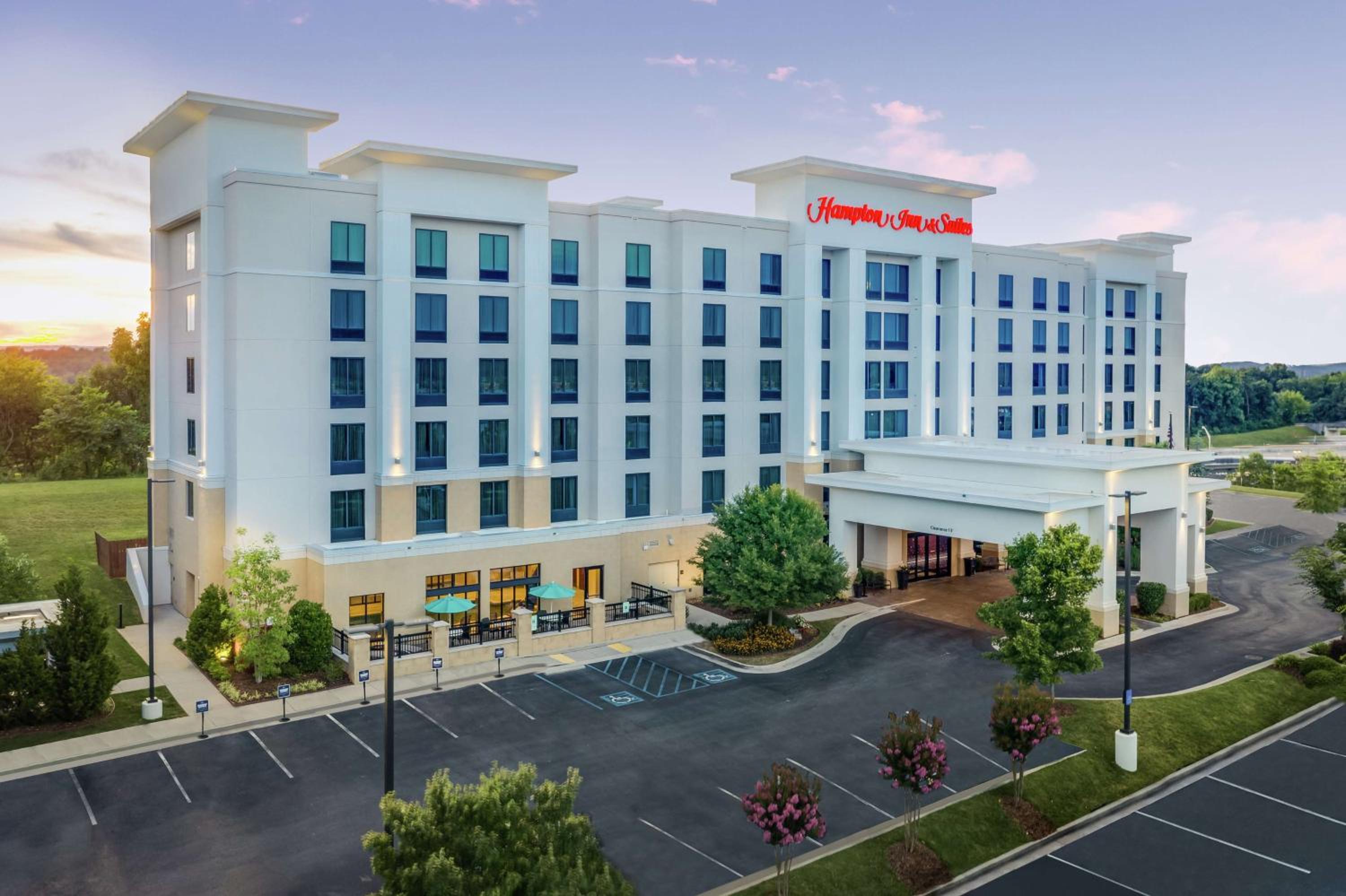 Hotel Hampton Inn & Suites Chattanooga/Hamilton Place - Image 1