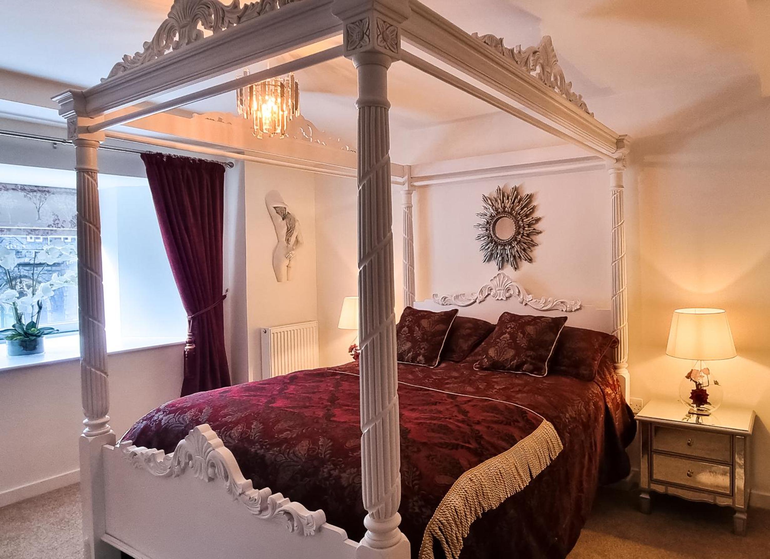 Loch Ness – Luxury Highland Retreat view 4