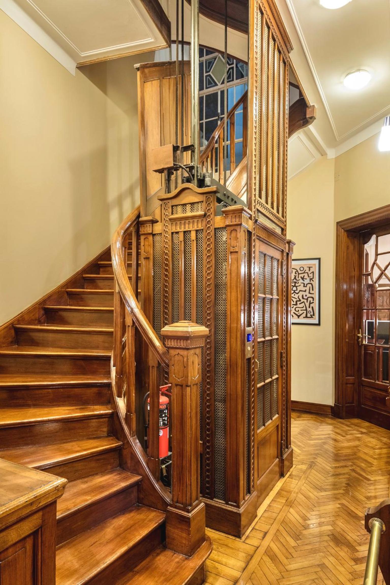 Zapiola Palace - Mansión de 450 mt2 en Belgrano R