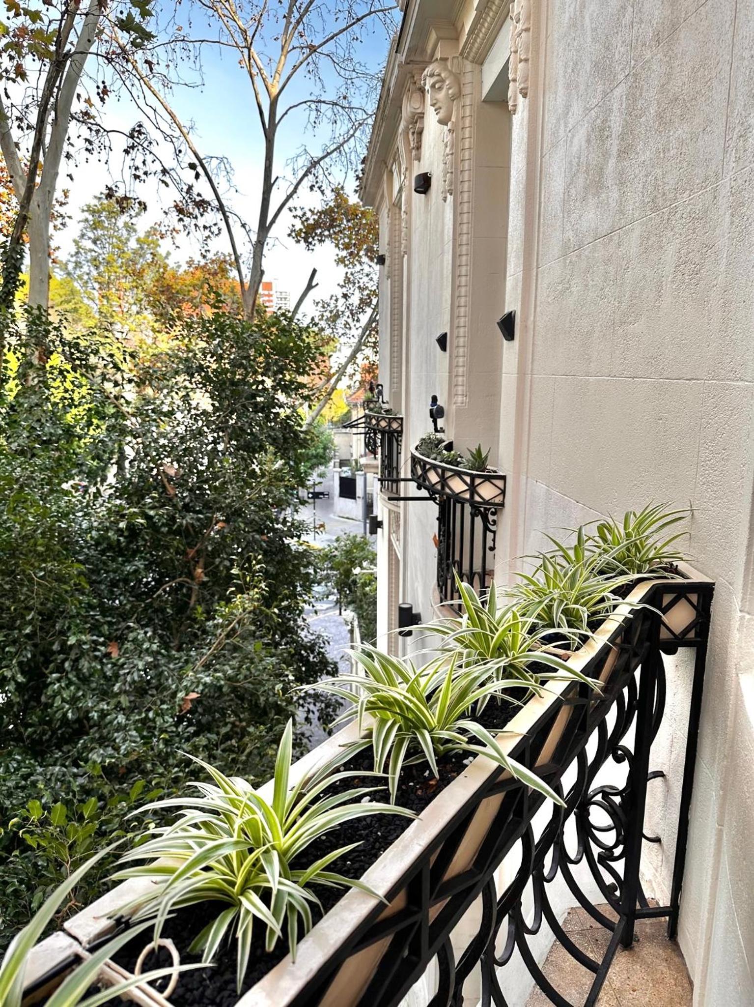 Zapiola Palace - Mansión de 450 mt2 en Belgrano R