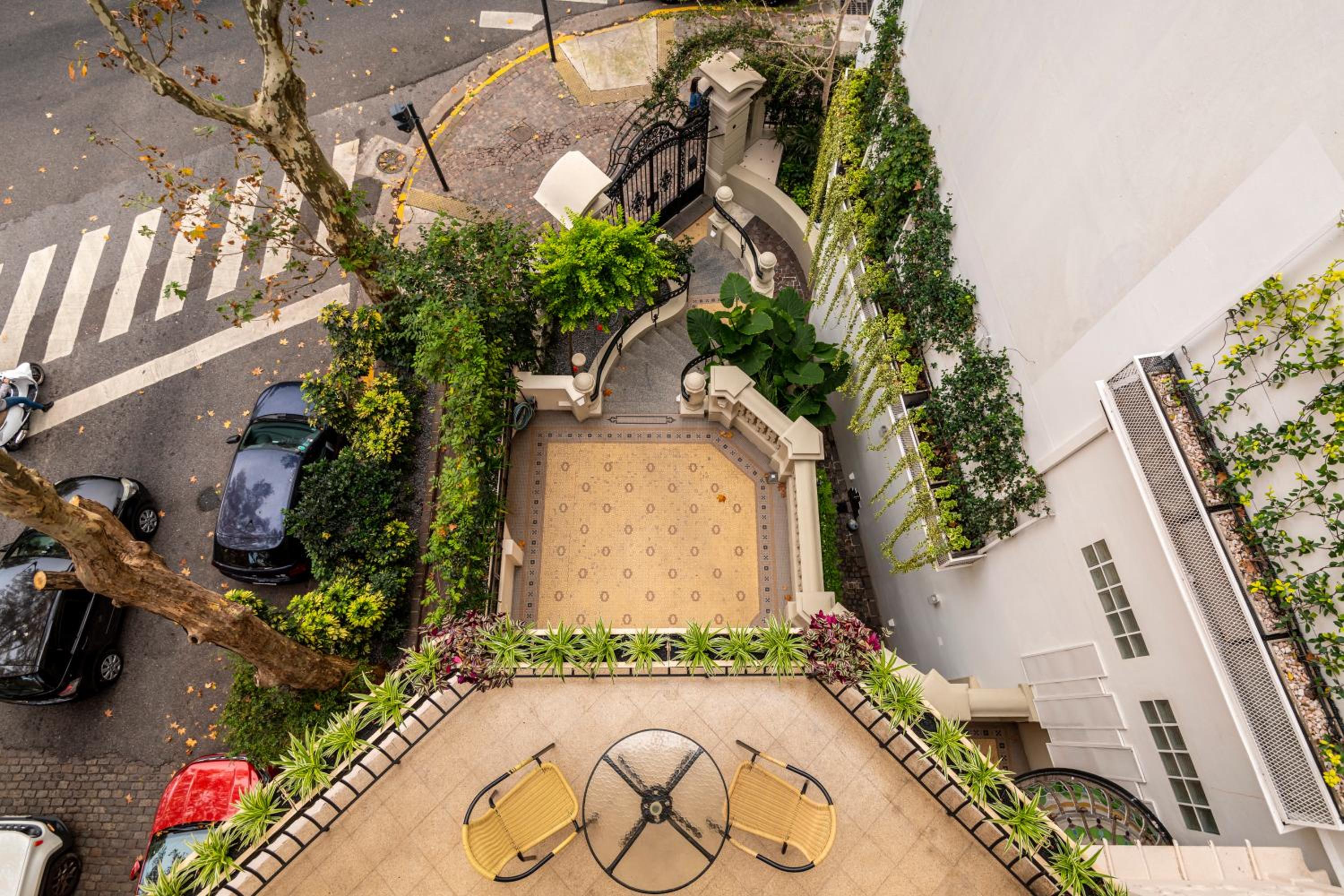 Zapiola Palace - Mansión de 450 mt2 en Belgrano R