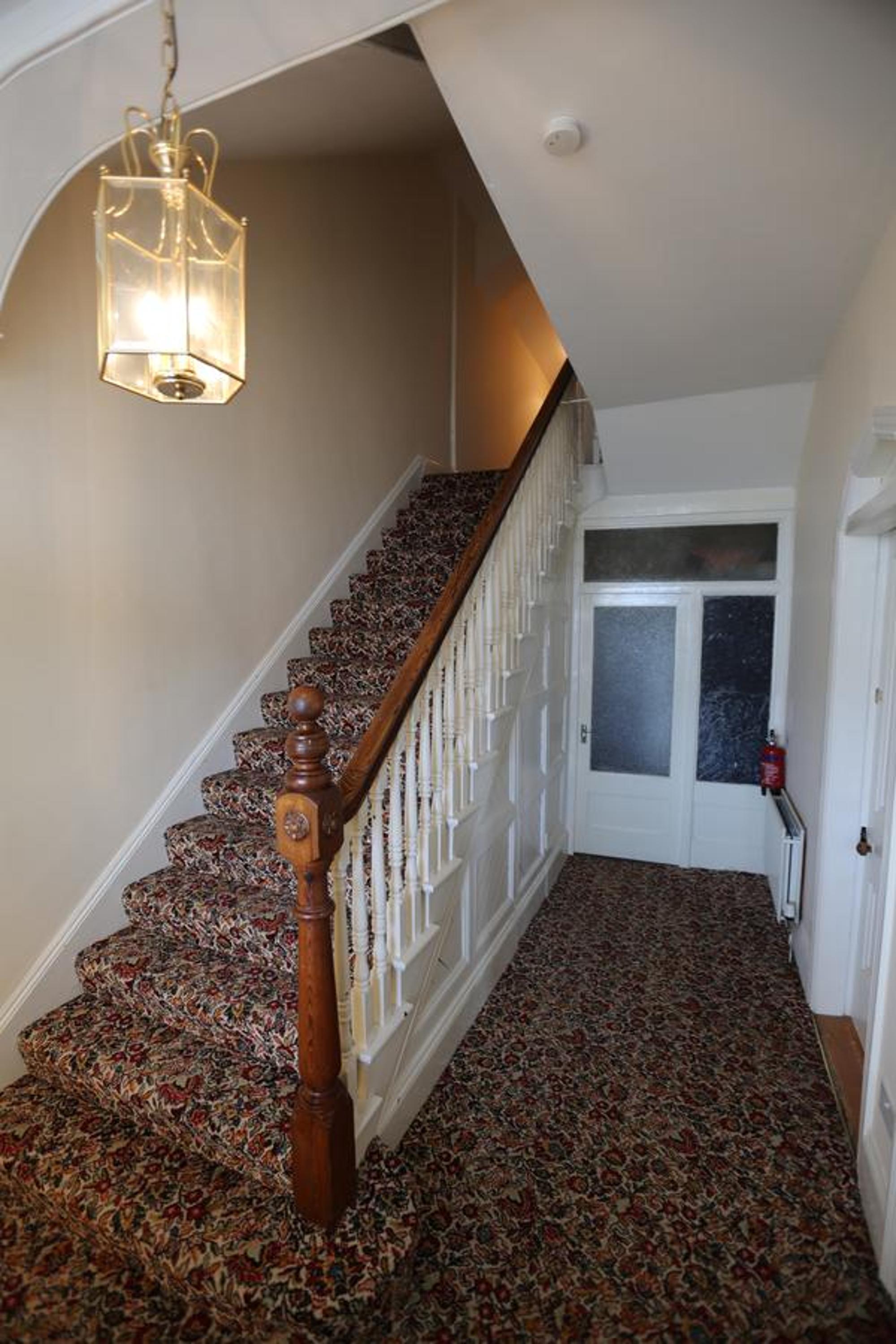 Rolling Wave Guesthouse