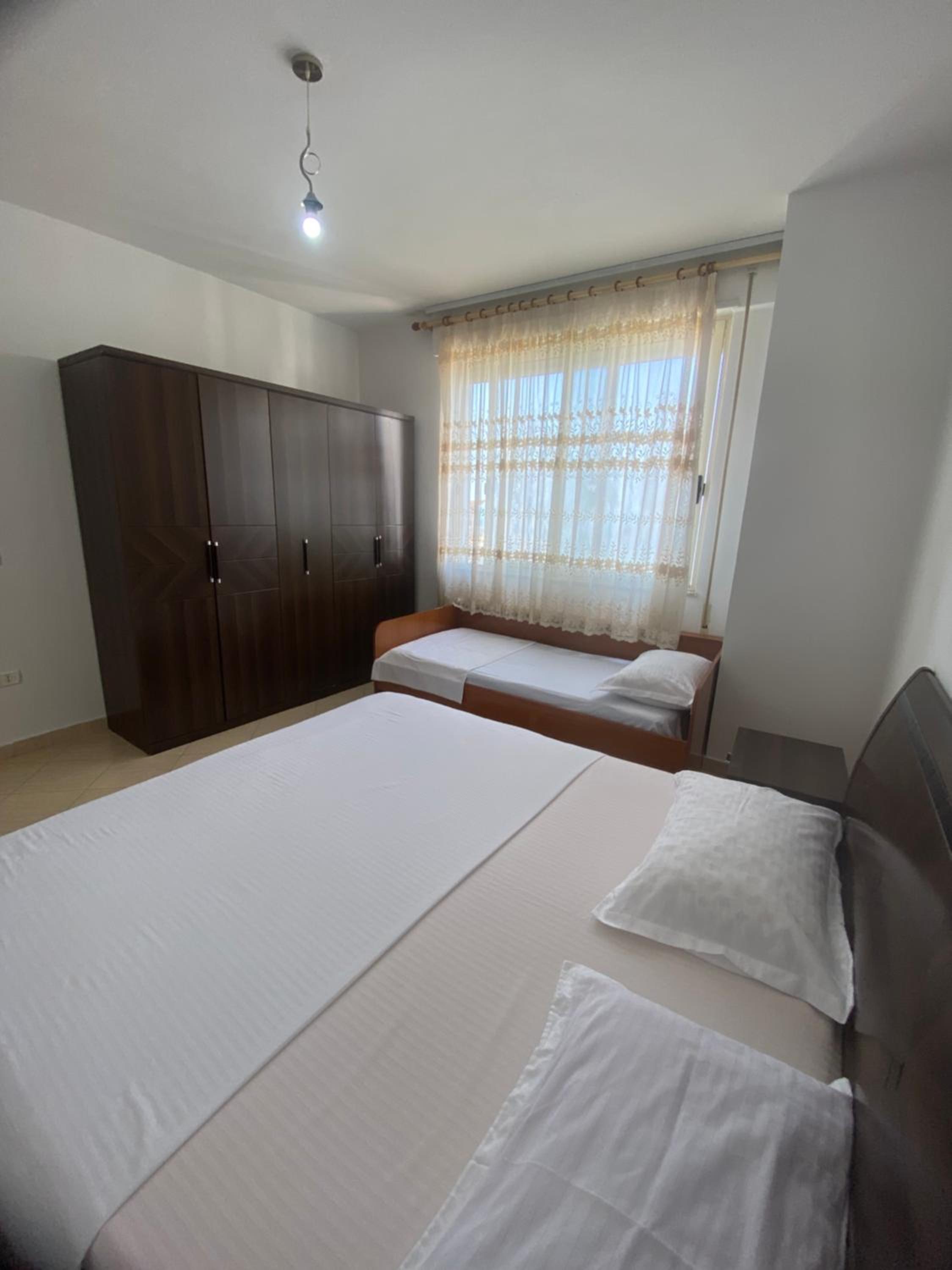 Zani’s Apartments