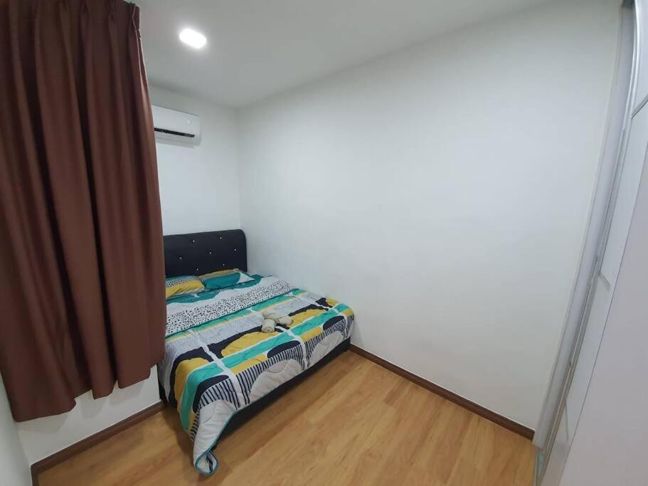 Bunny Homestay 407 Roxy Apartment Kuching view 5