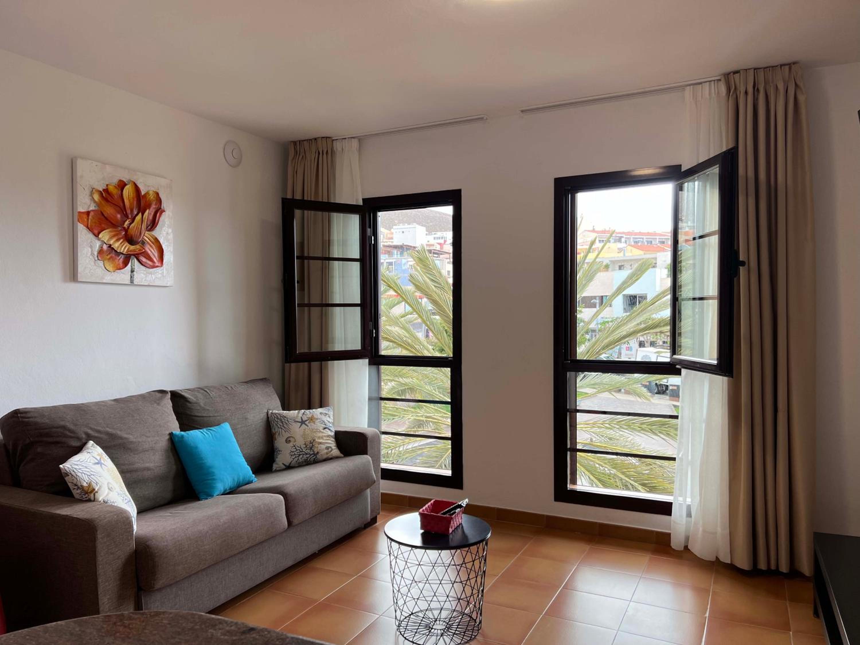 Apartamentos La Cebada
