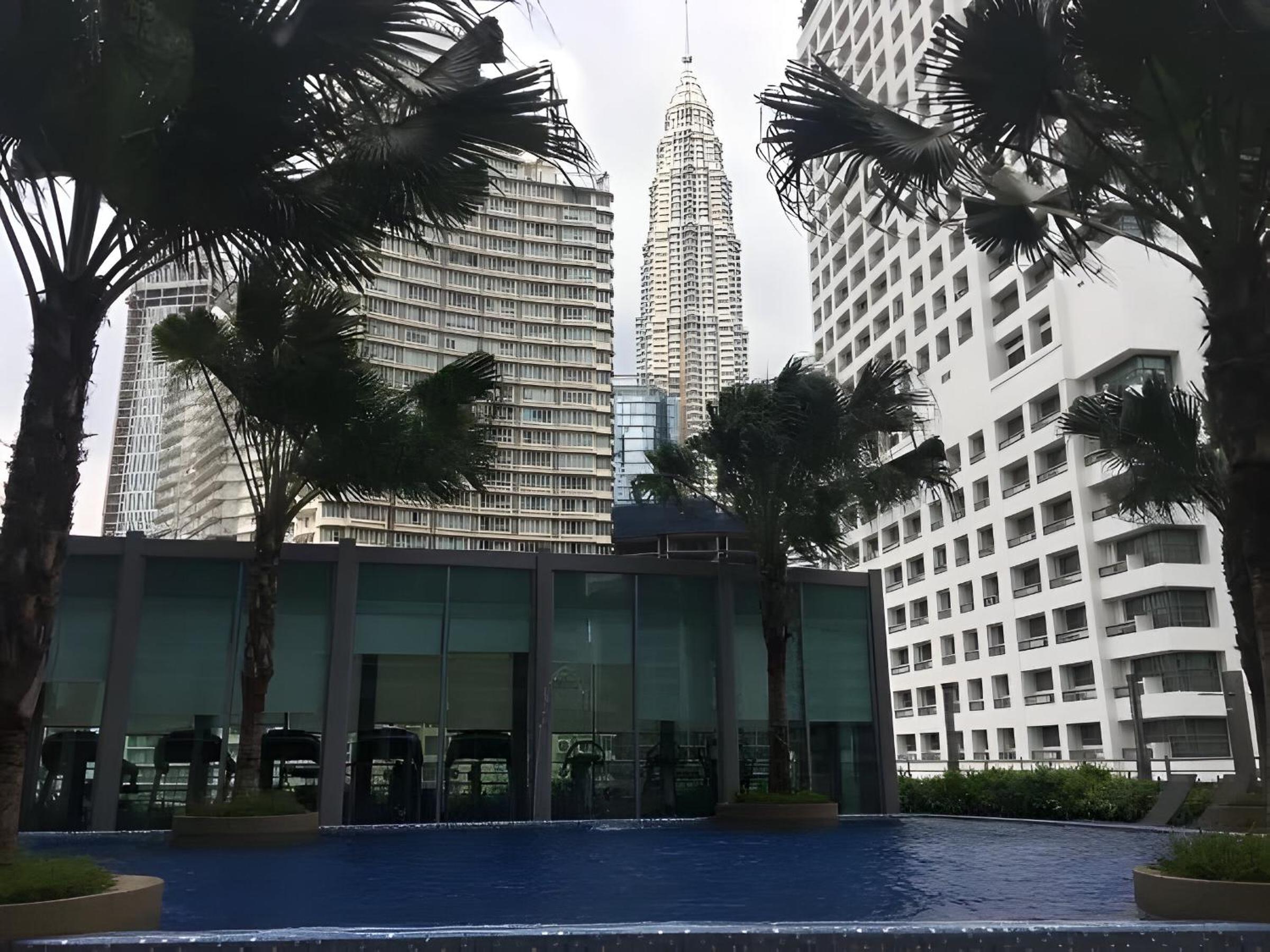 Vortex Klcc Penthouse Twins Tower View