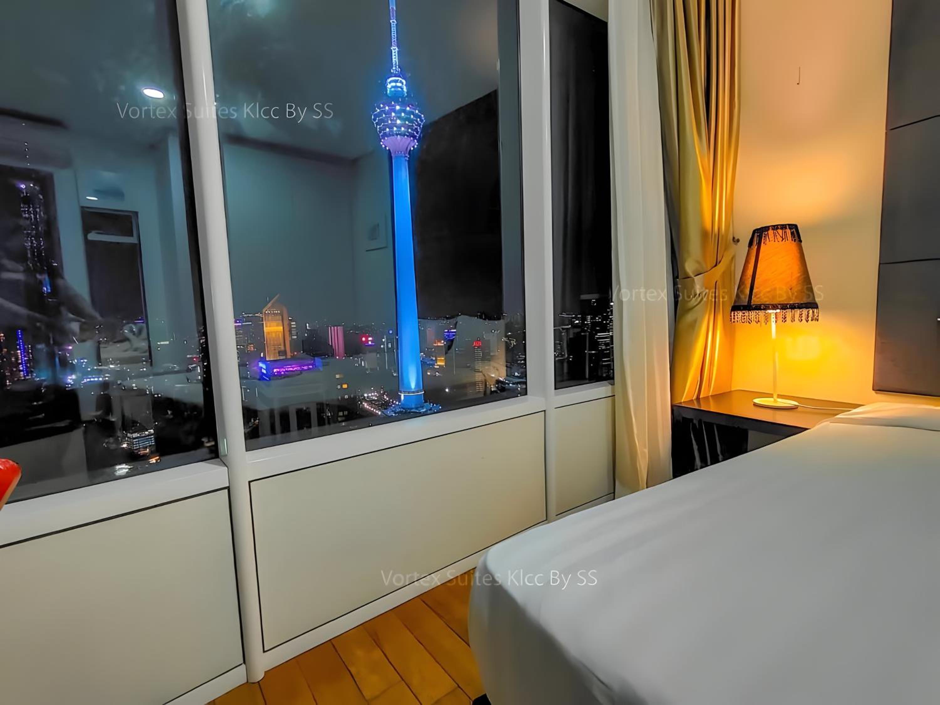 Vortex Klcc Penthouse Twins Tower View