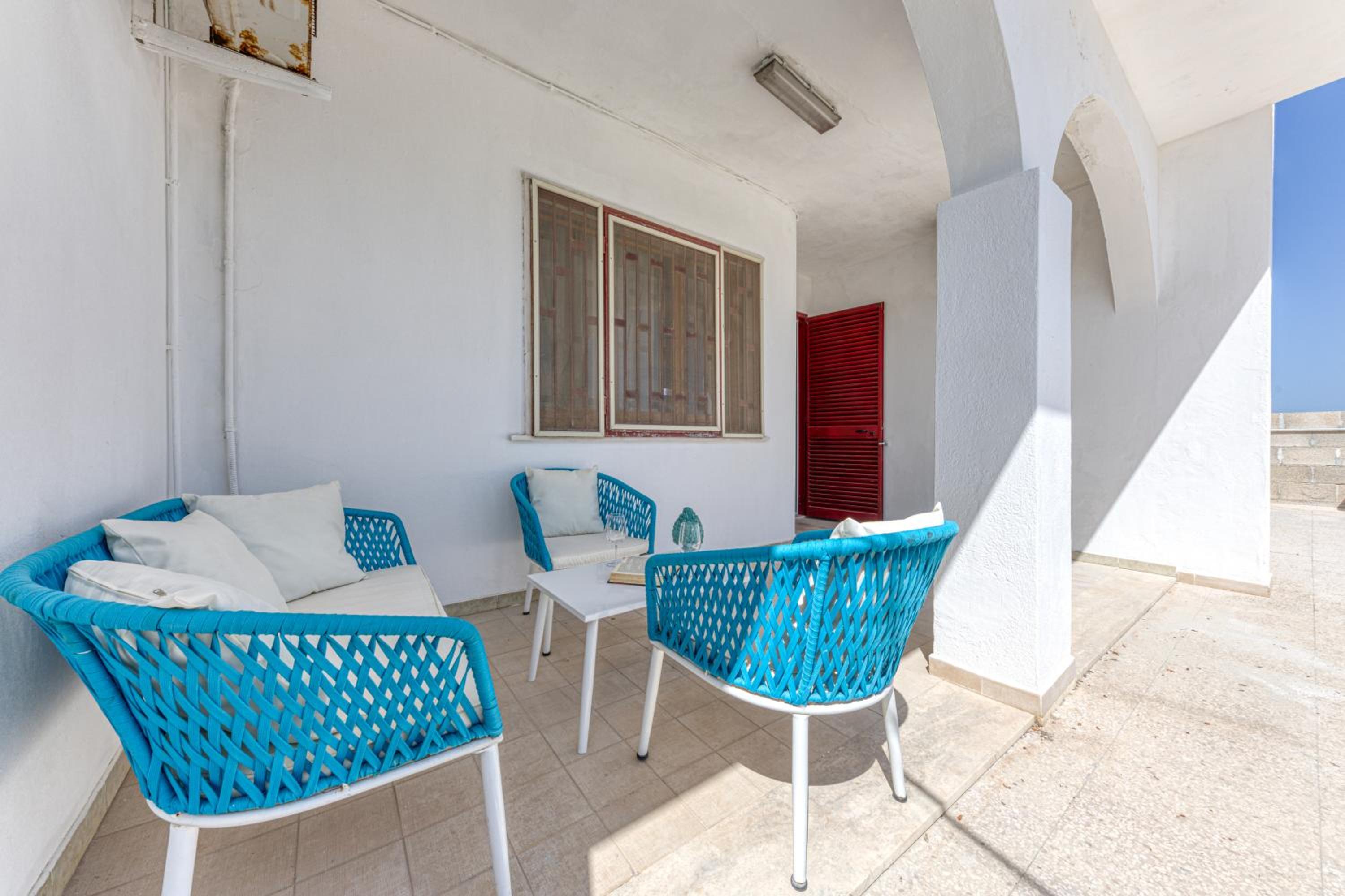 Villa Nesci 100m From Sea - Happy Rentals photo 2