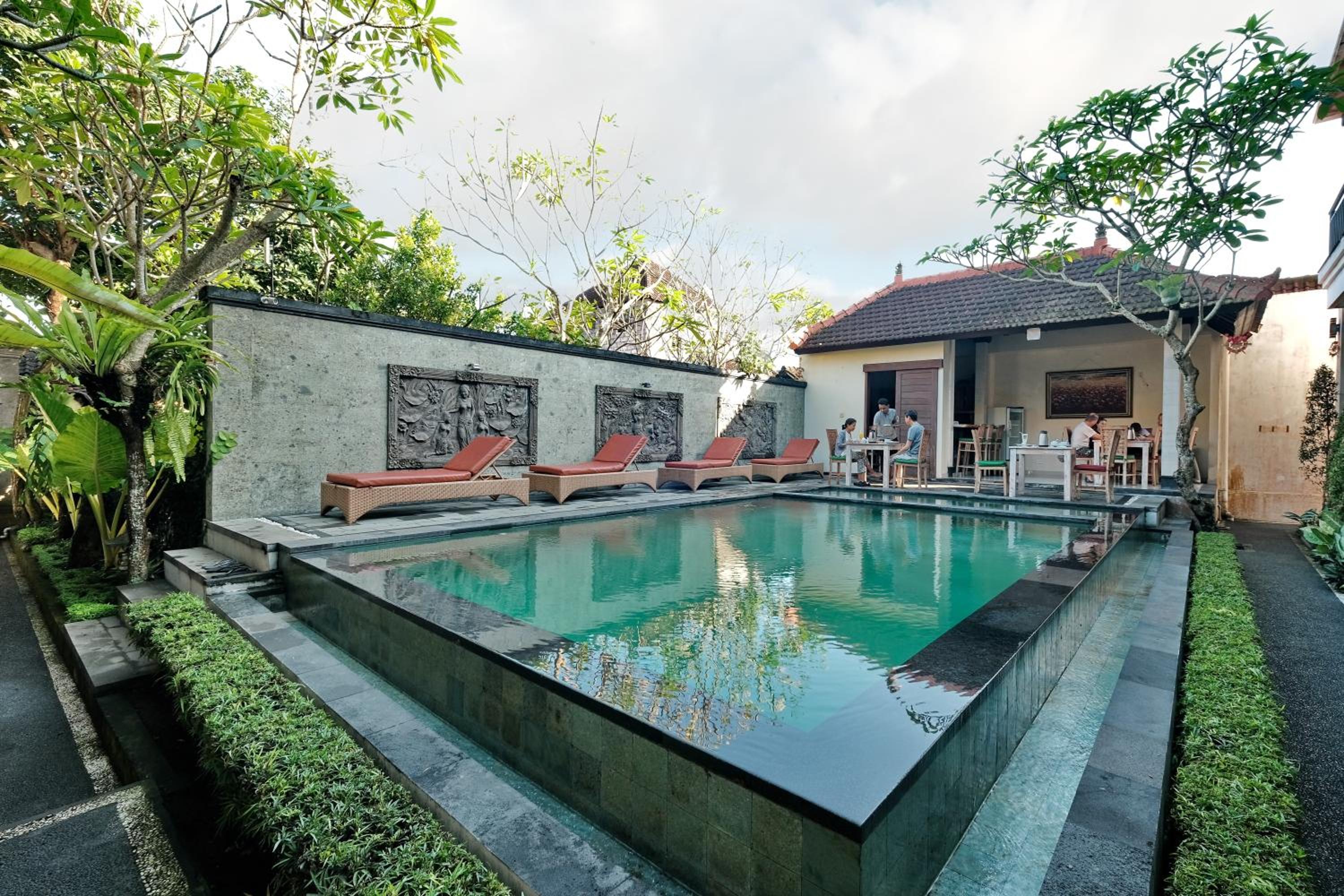 Sumantra Guest House view 4