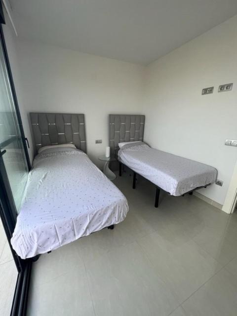 penthouse center Torrevieja, private terrace, near the beach