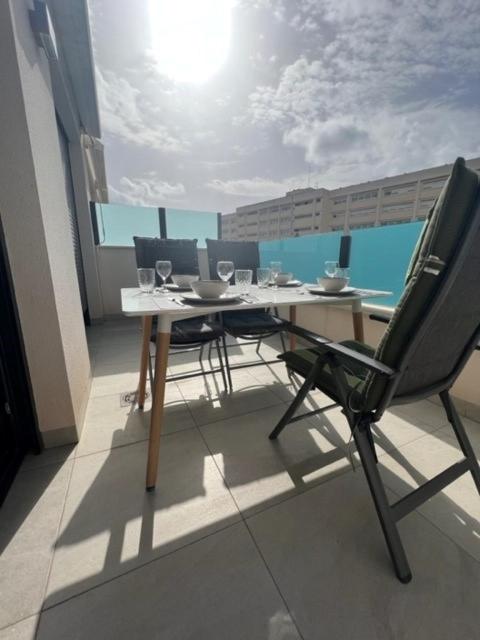 penthouse center Torrevieja, private terrace, near the beach